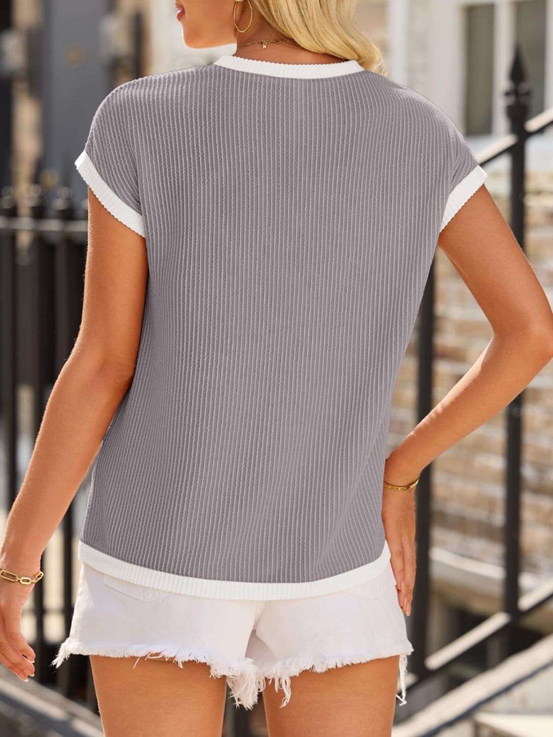 Contrast Trim Round Neck Short Sleeve T-Shirt - Charming Charlie