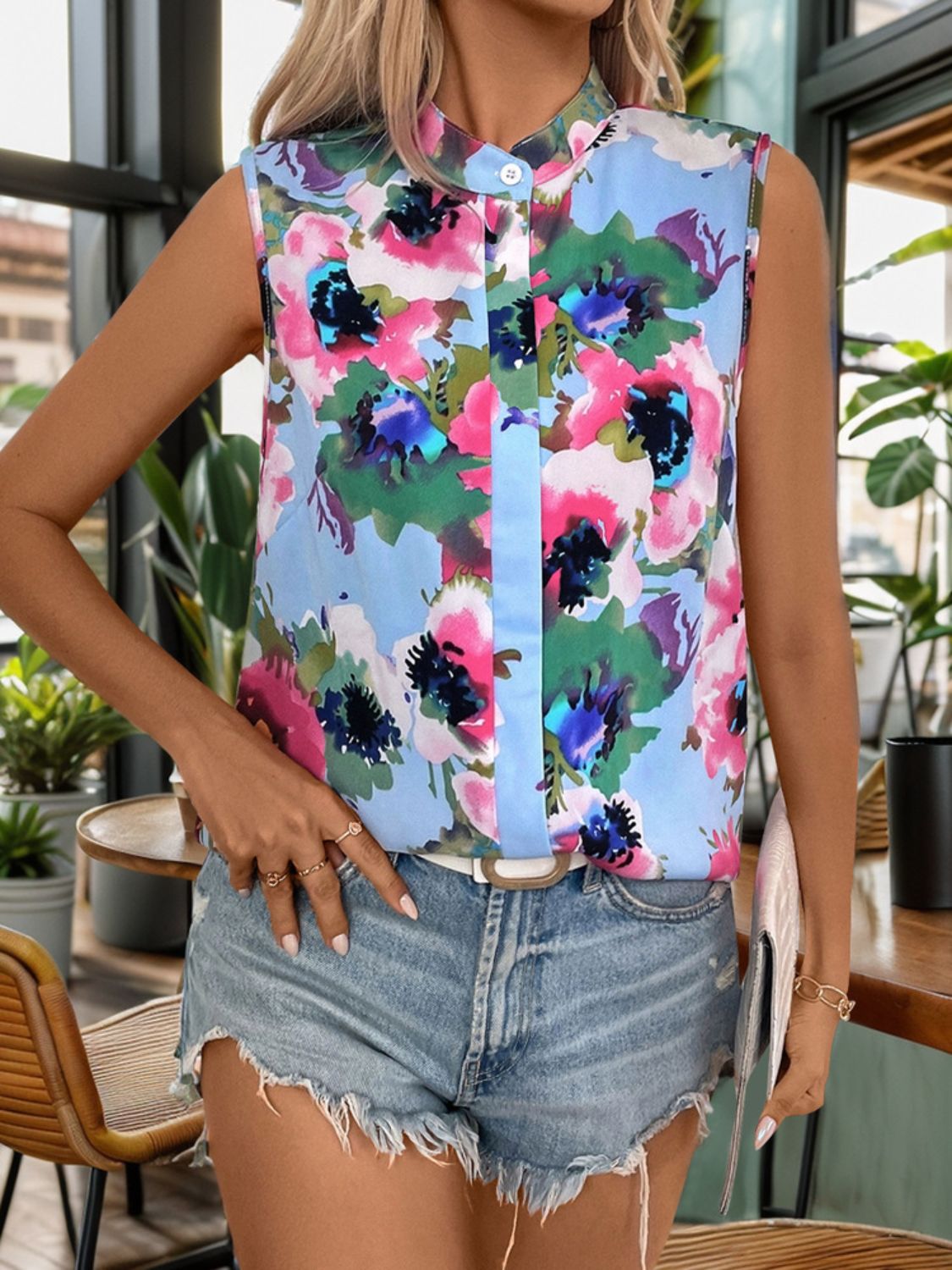Printed Round Neck Sleeveless Blouse - Charming Charlie