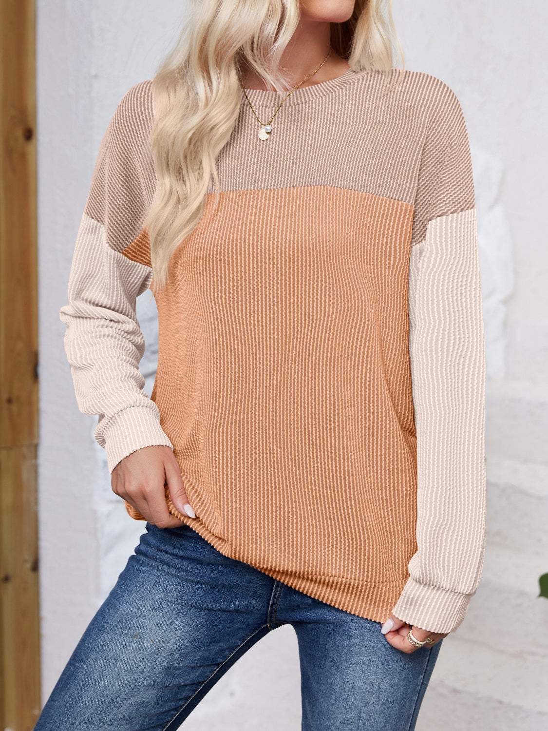 Color Block Round Neck Long Sleeve Sweatshirt - Charming Charlie