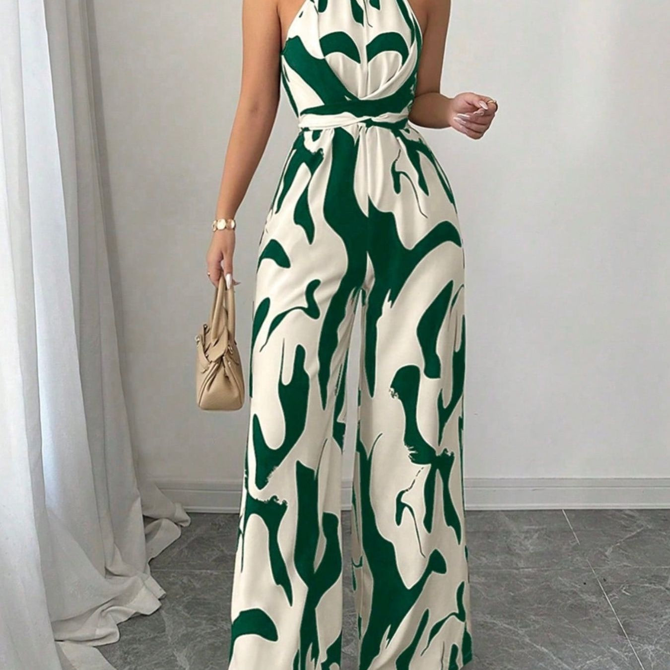 9ee37bbd-3f71-406d-85fa-28d4aa0bc99a-Max