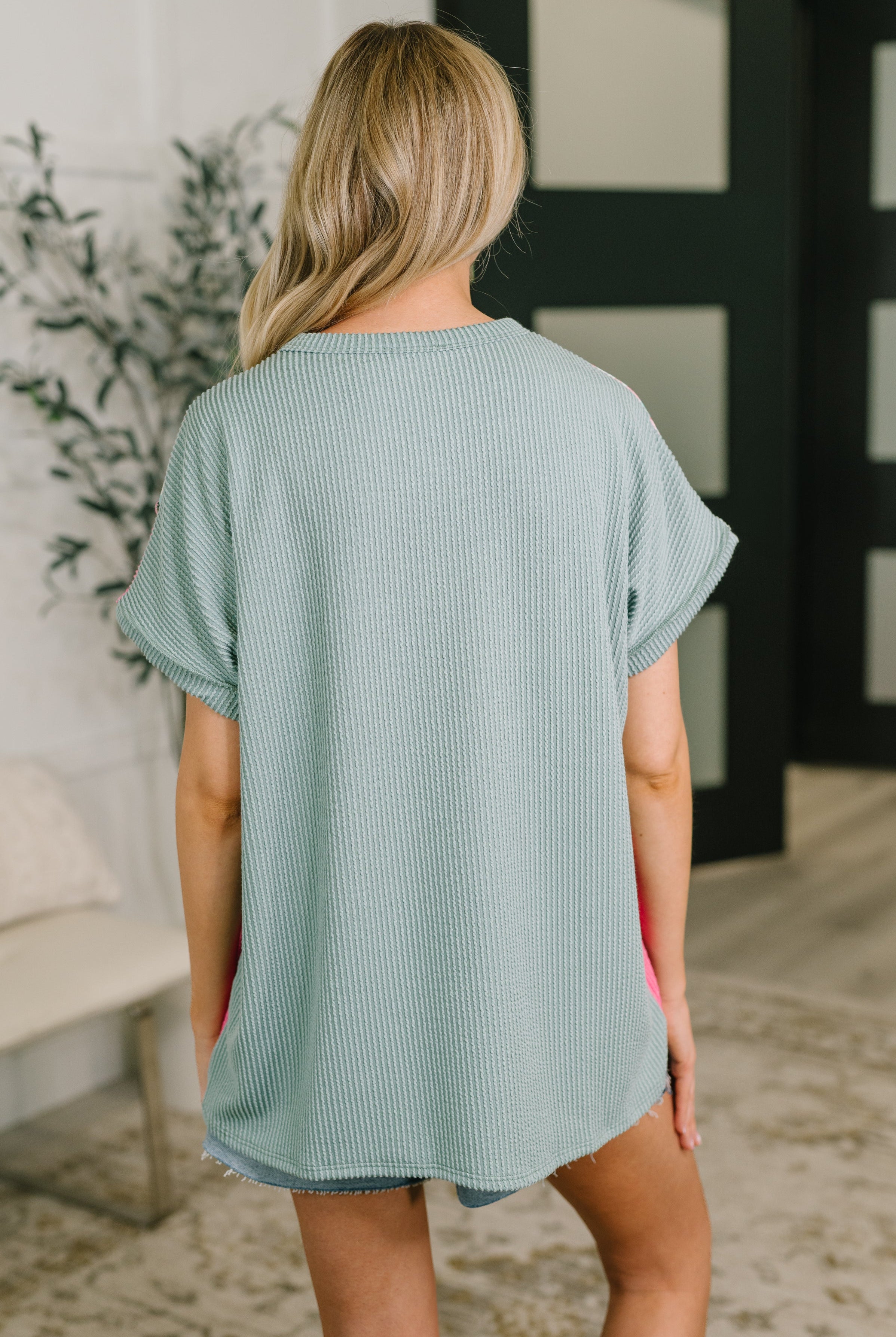 A Lot to Look At Color Block Top - Charming Charlie