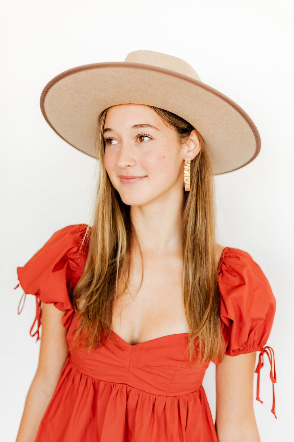 Ashley - Mega - Desert Sand - Charming Charlie