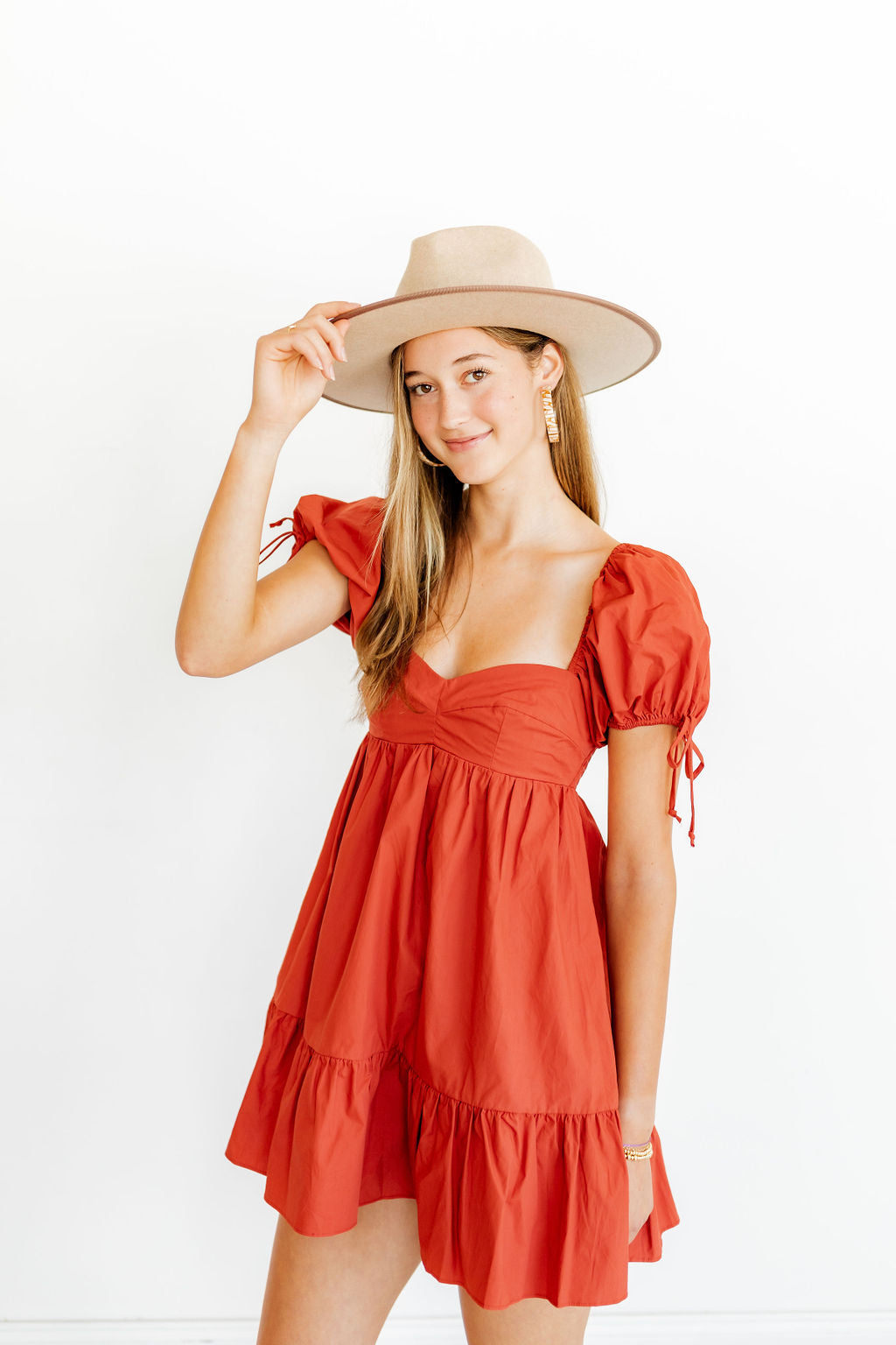 Ashley - Mega - Desert Sand - Charming Charlie