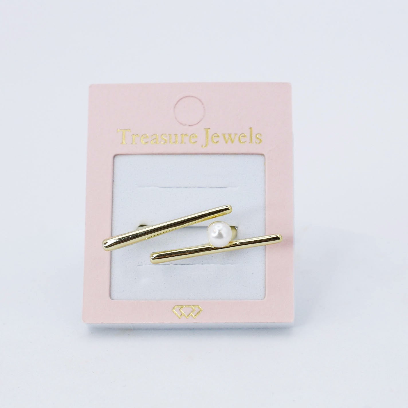 hypoallergenic ring, waterproof ring, tarnish free jewelry, boutique wholesale jewelry, dainty gold ring, gemstone statement ring, sparkly cubic zirconia ring, high quality jewelry gifts, elegant gold plated ring, trendy fashion ring, pastel gemstone ring,gold pearl ring