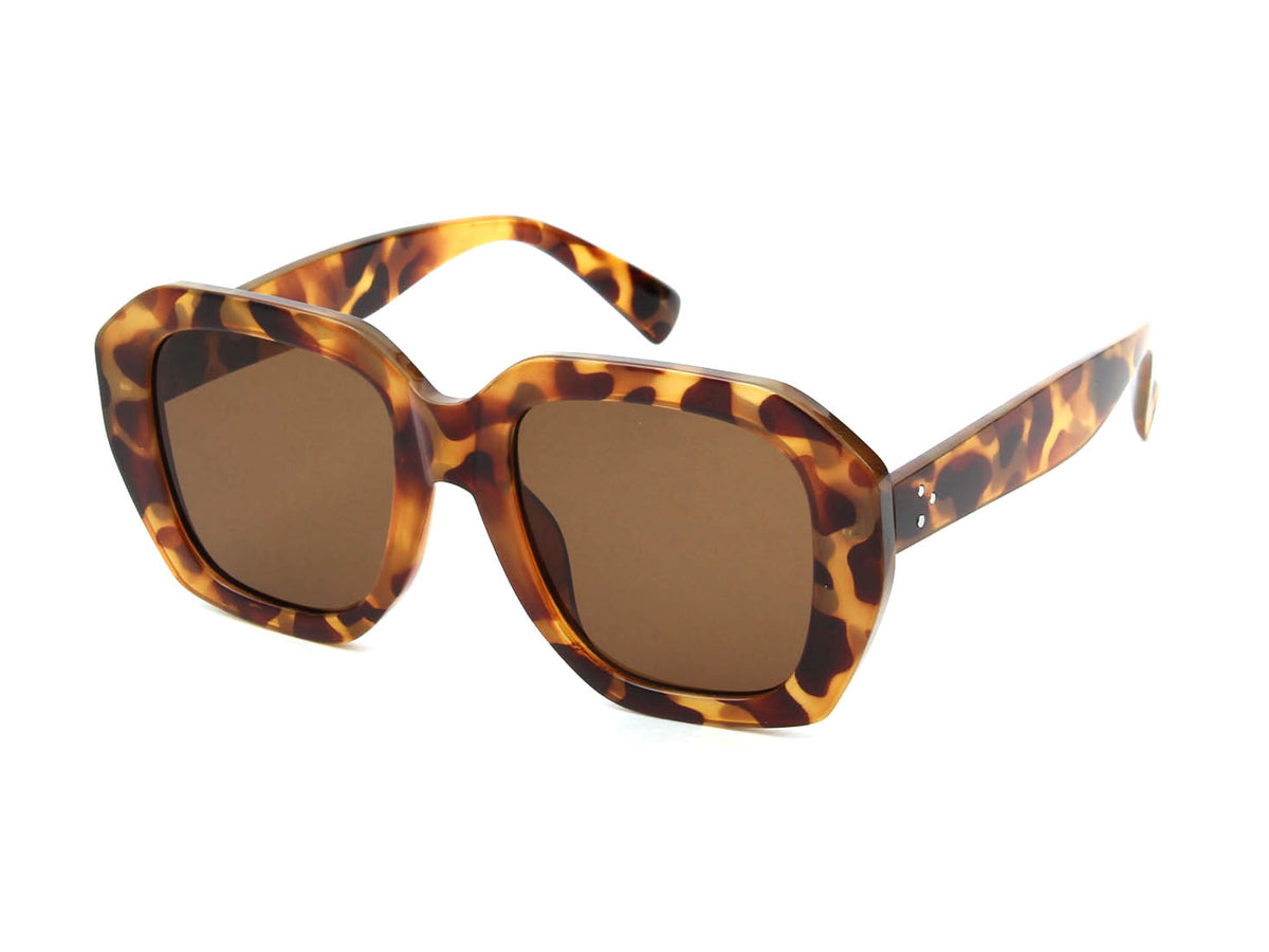 Sheridan | Women Square Oversize Fashion Sunglasses - Charming Charlie