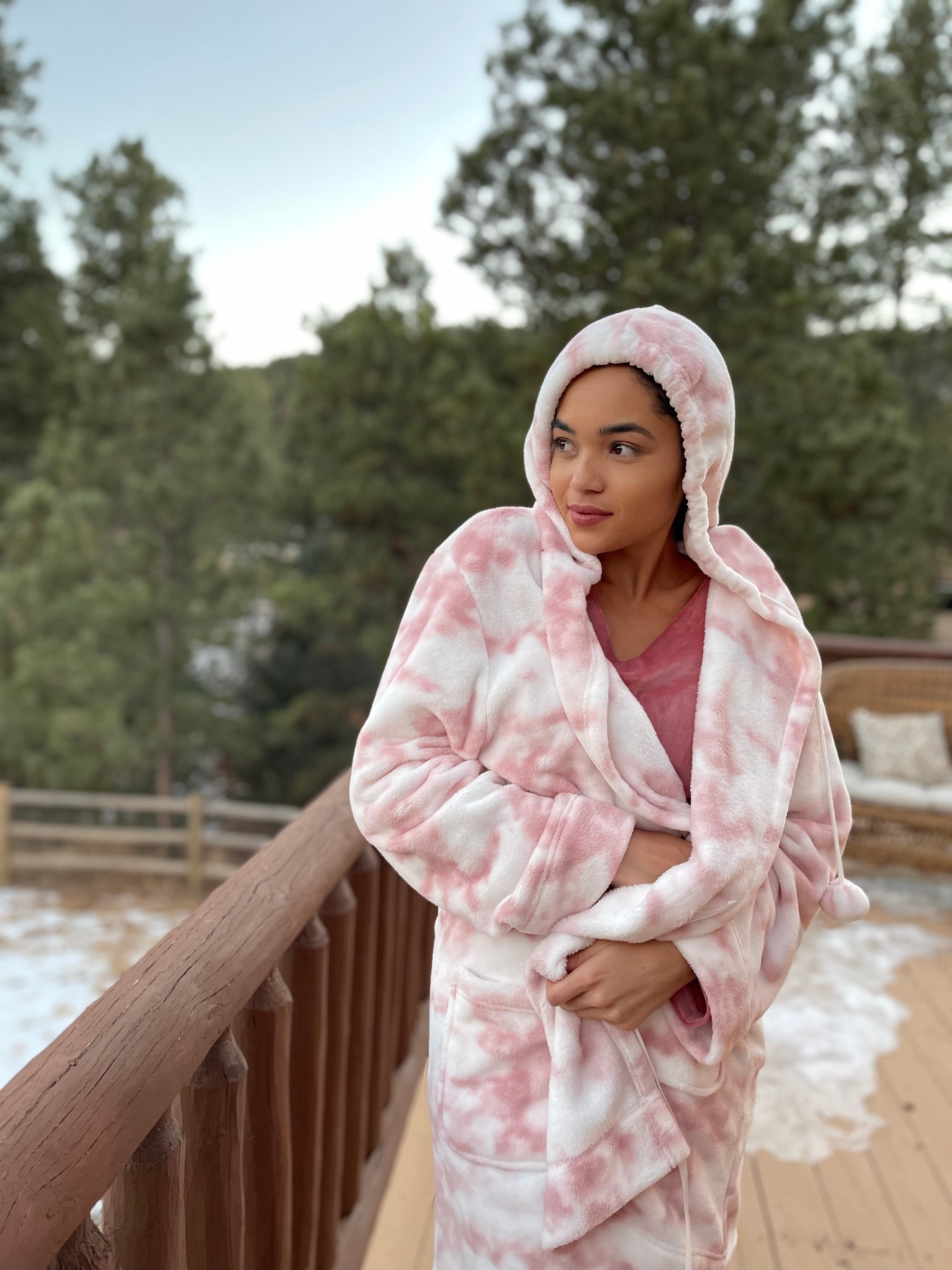 Women's Marble Luxe Fleece Plush Pom Pom Lounge Robe - Charming Charlie