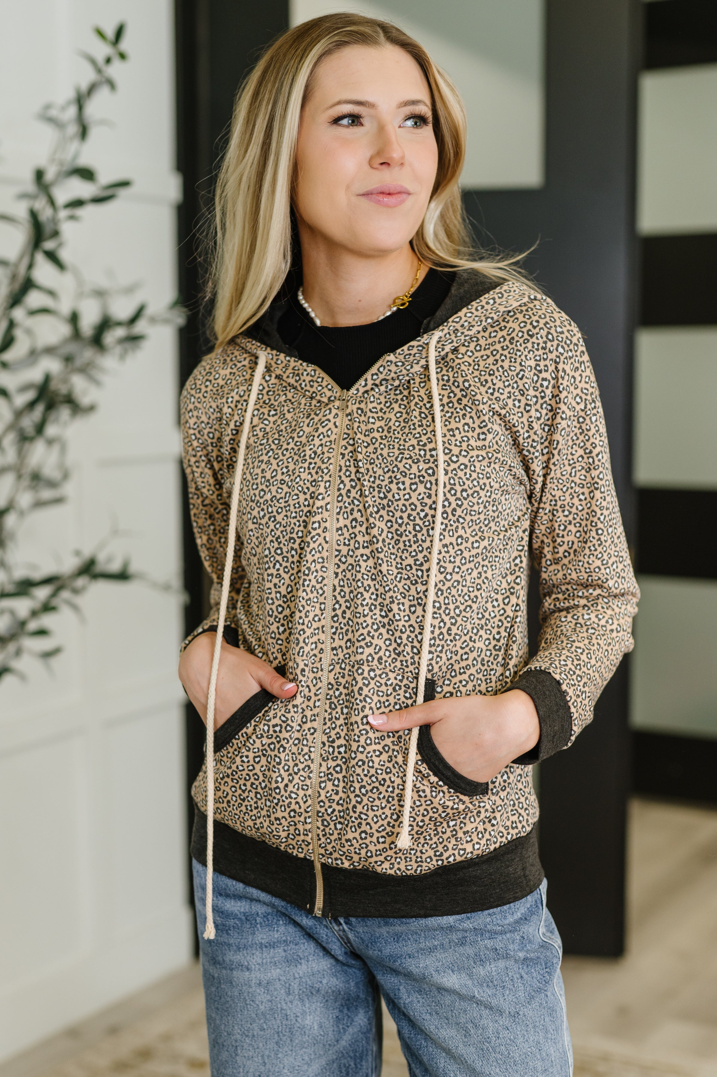 Call of the Wild Contrast Trim Zip Up - Charming Charlie