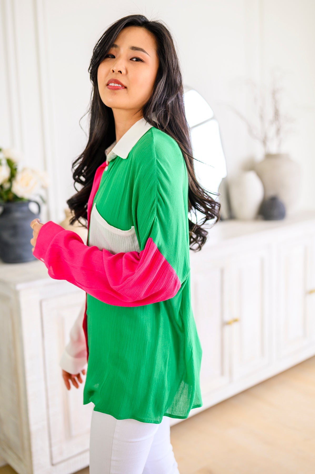 Capture the Day Two Toned Button Up Kelly - Charming Charlie