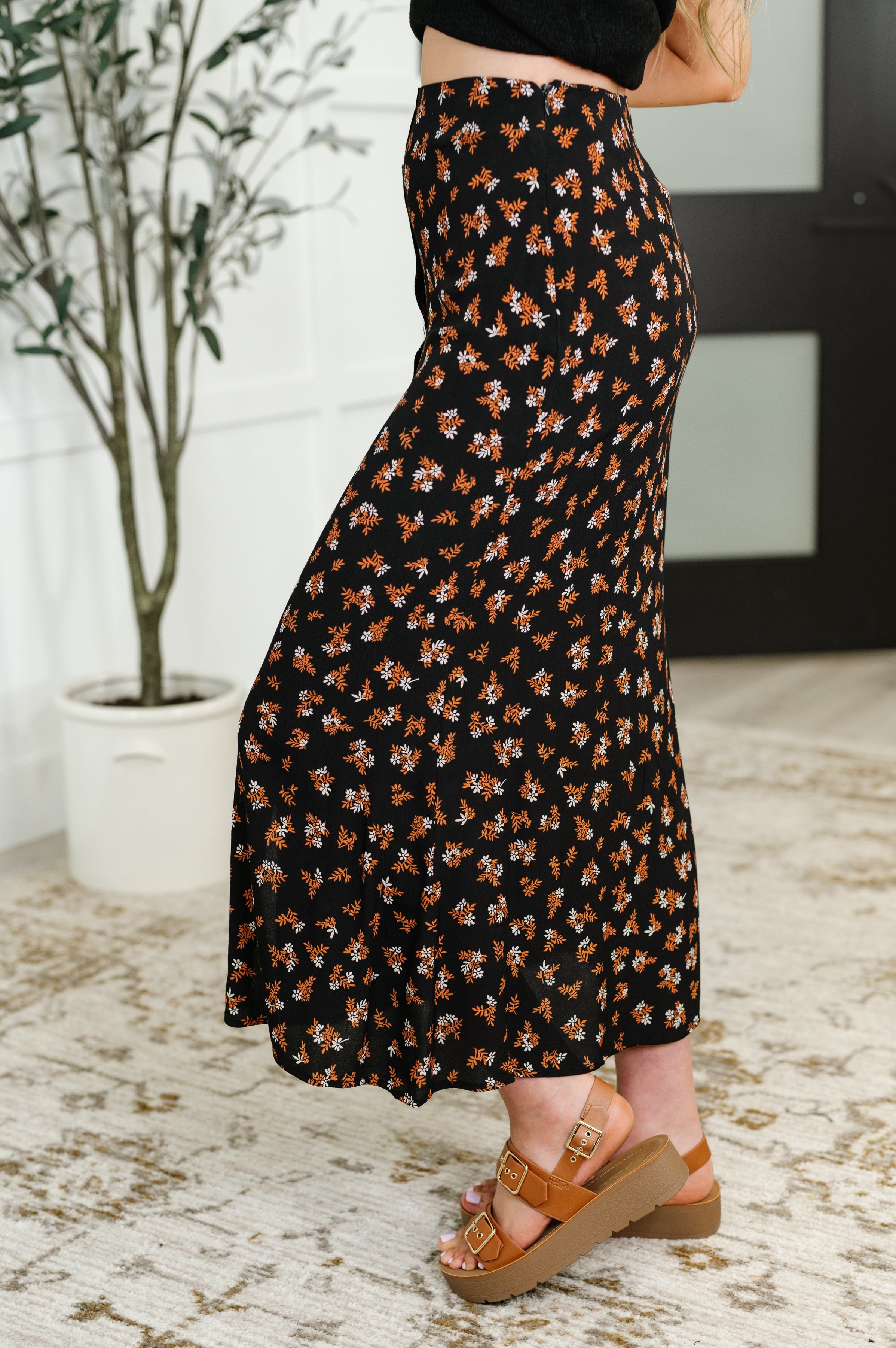 Crisp Kiss Midi Skirt in Rust, White and Black - Charming Charlie