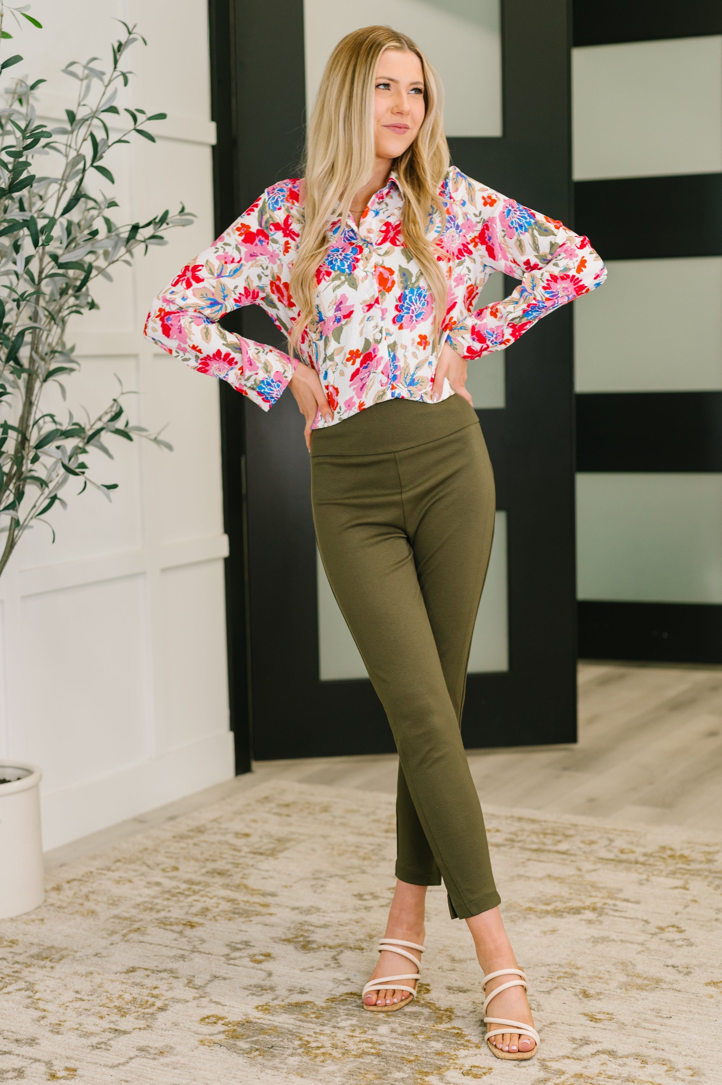 Distinguished Guest Floral Button Down - Charming Charlie