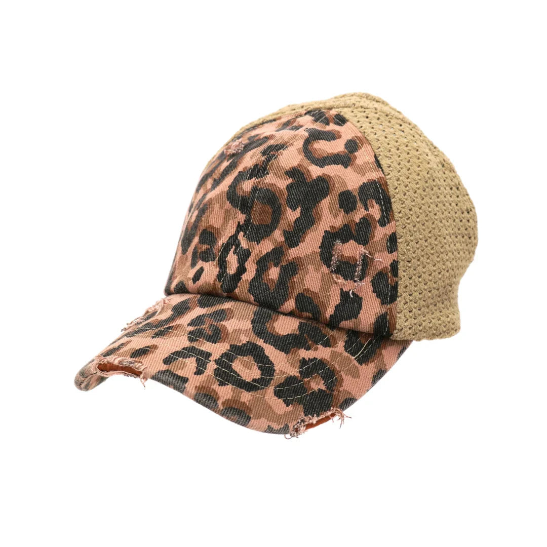 Dusty Rose- C.C BASEBALL PONYCAP is a perfect accessory for any outdoor activity. Made with high-quality materials, this cap offers both style and functionality. Its adjustable strap allows for a comfortable fit, while its baseball design adds a touch of sporty elegance. Stay protected from the sun while looking stylish with the C.C Baseball Pony Cap.