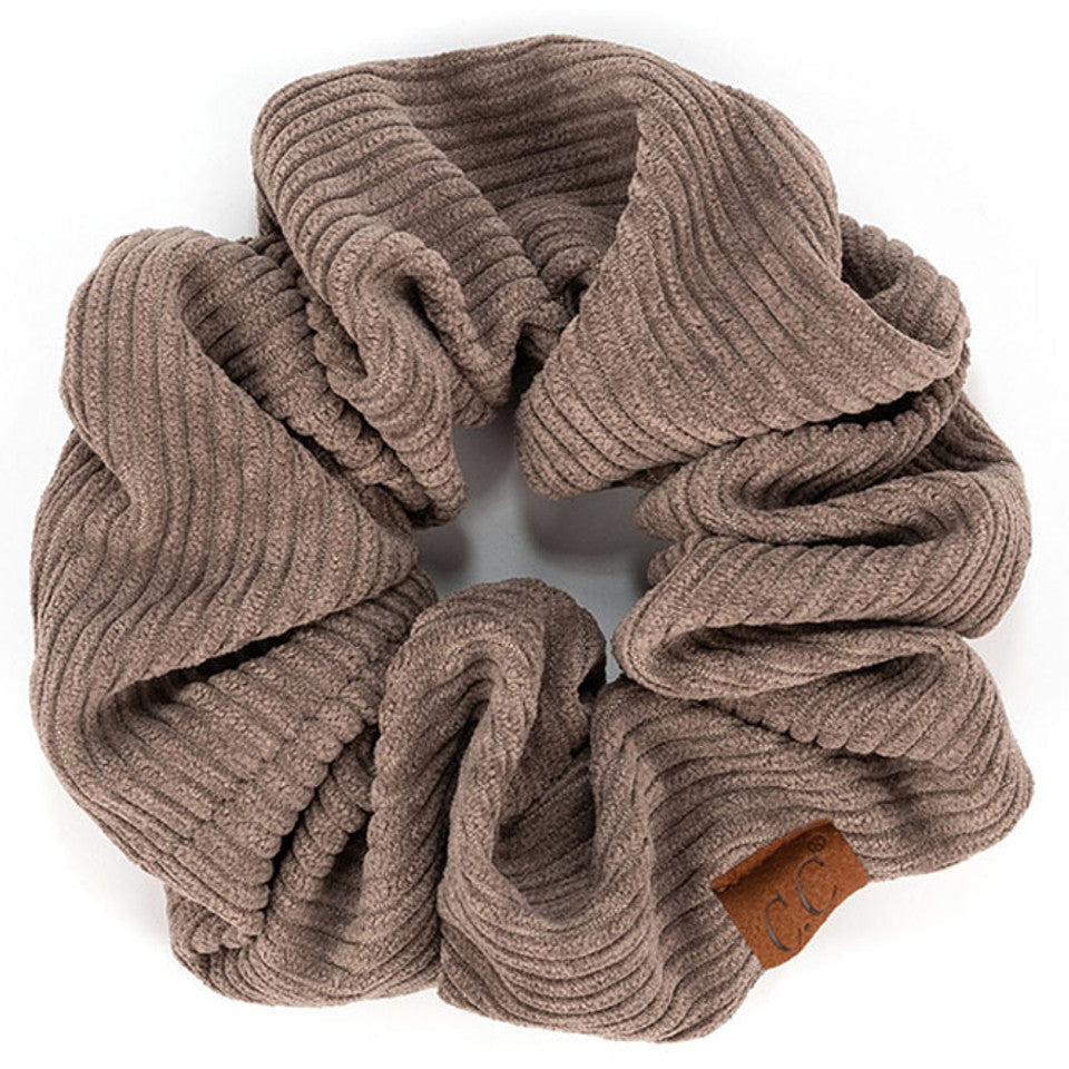 EarthGrey C.C Corduroy Solid Color Soft Scrunchies are a must-have for any hair accessory collection. Made from soft and durable corduroy material, these scrunchies are perfect for any hair type and can hold hair in place comfortably without causing any damage. Add some style to your hairstyle with these versatile and fashionable scrunchies.