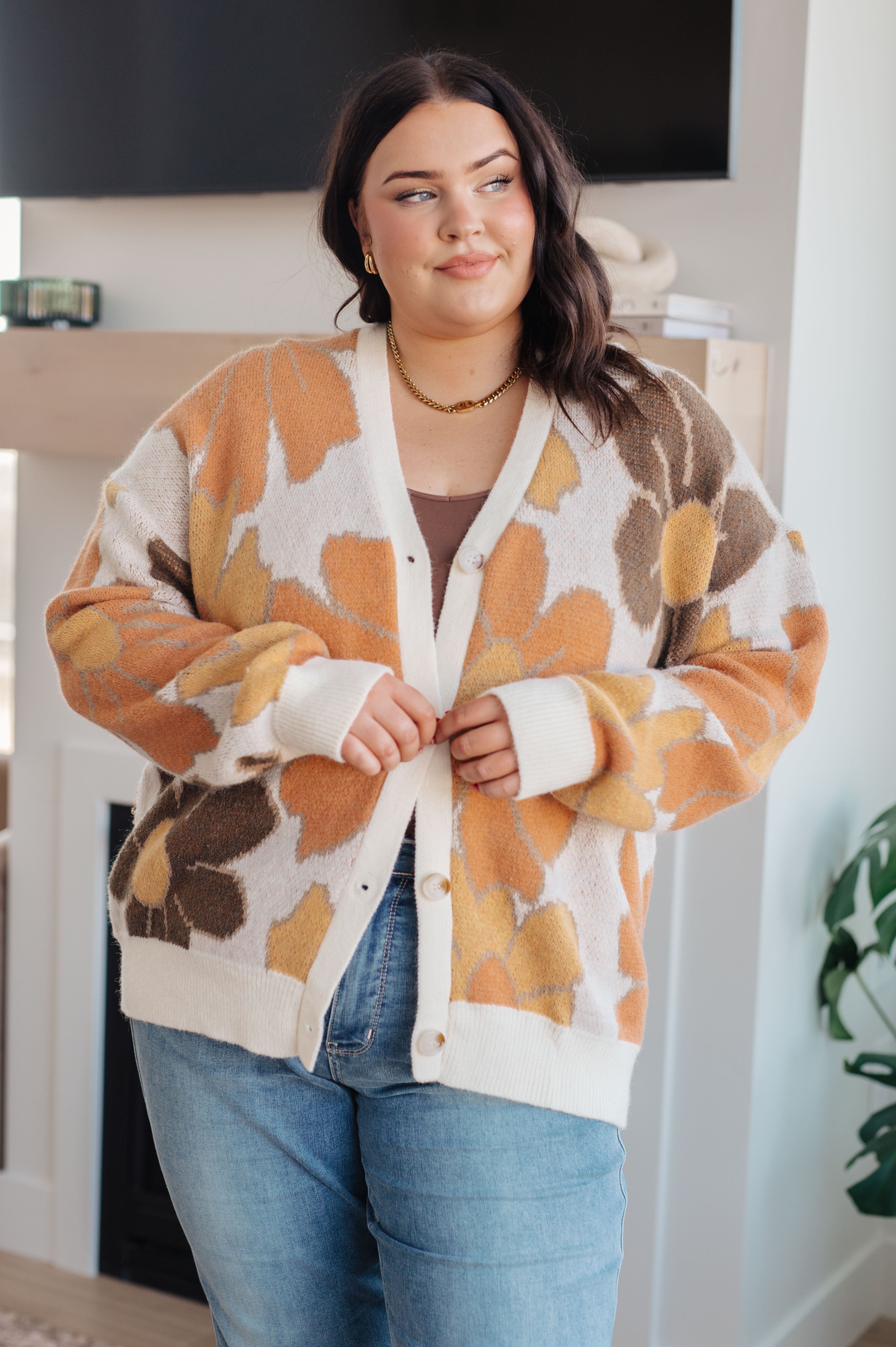 Exquisitely Mod Floral Cardigan - Charming Charlie