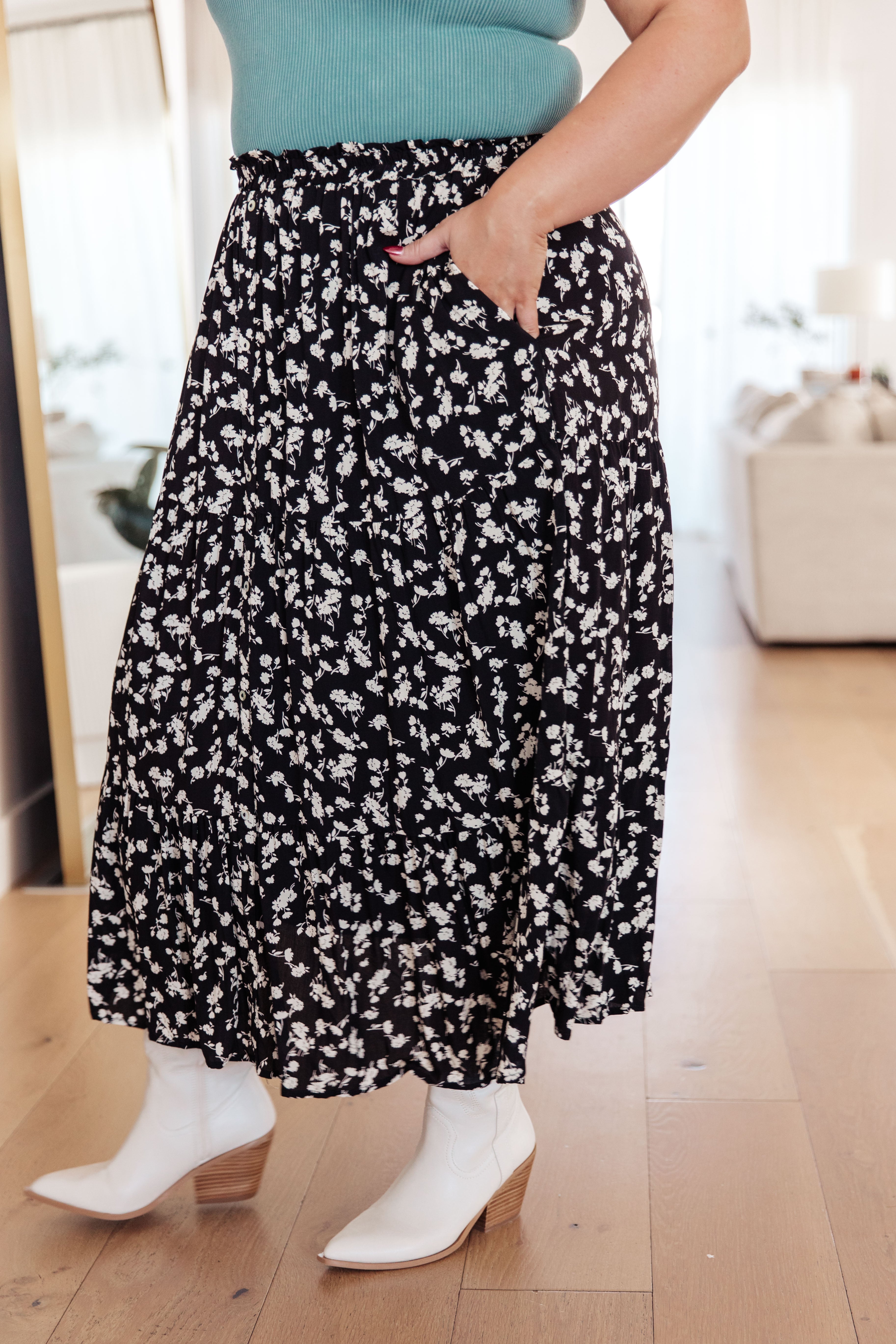 Fielding Flowers Floral Skirt - Charming Charlie