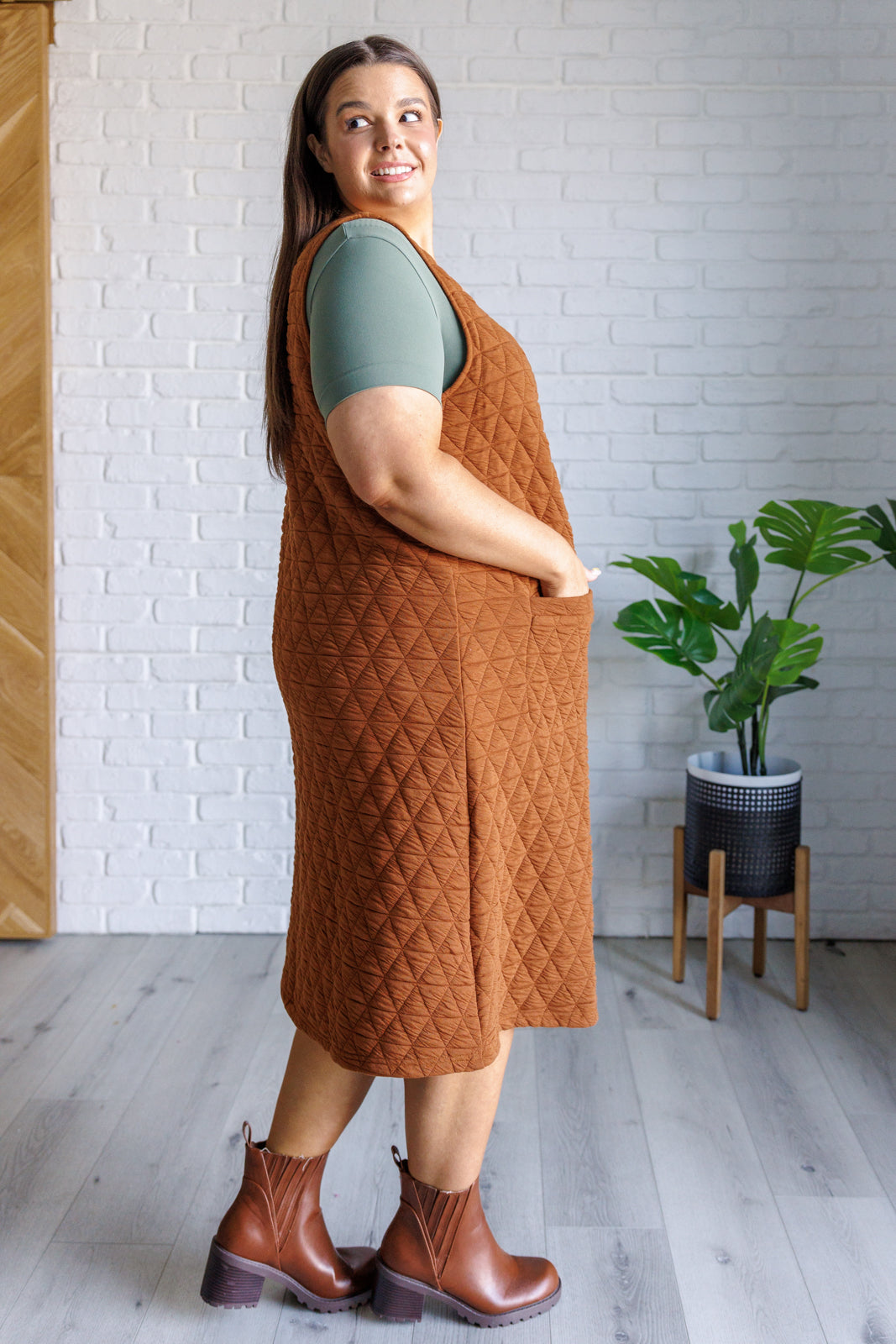 Free Falling Quilted Midi Dress - Charming Charlie