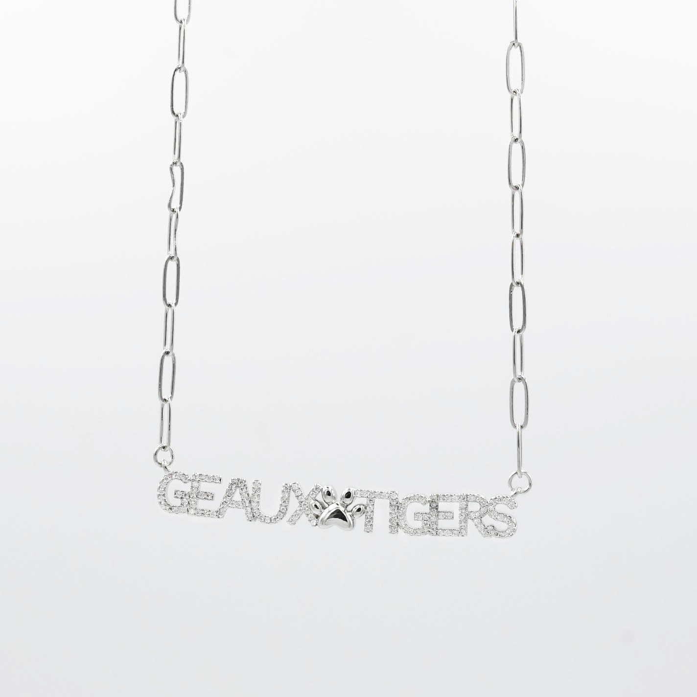premium silver necklace crafted for everyday wear, offering a dainty handcrafted style with a waterproof, hypoallergenic, tarnish free finish, ideal for minimal modern jewelry lovers, available as wholesale for boutiques