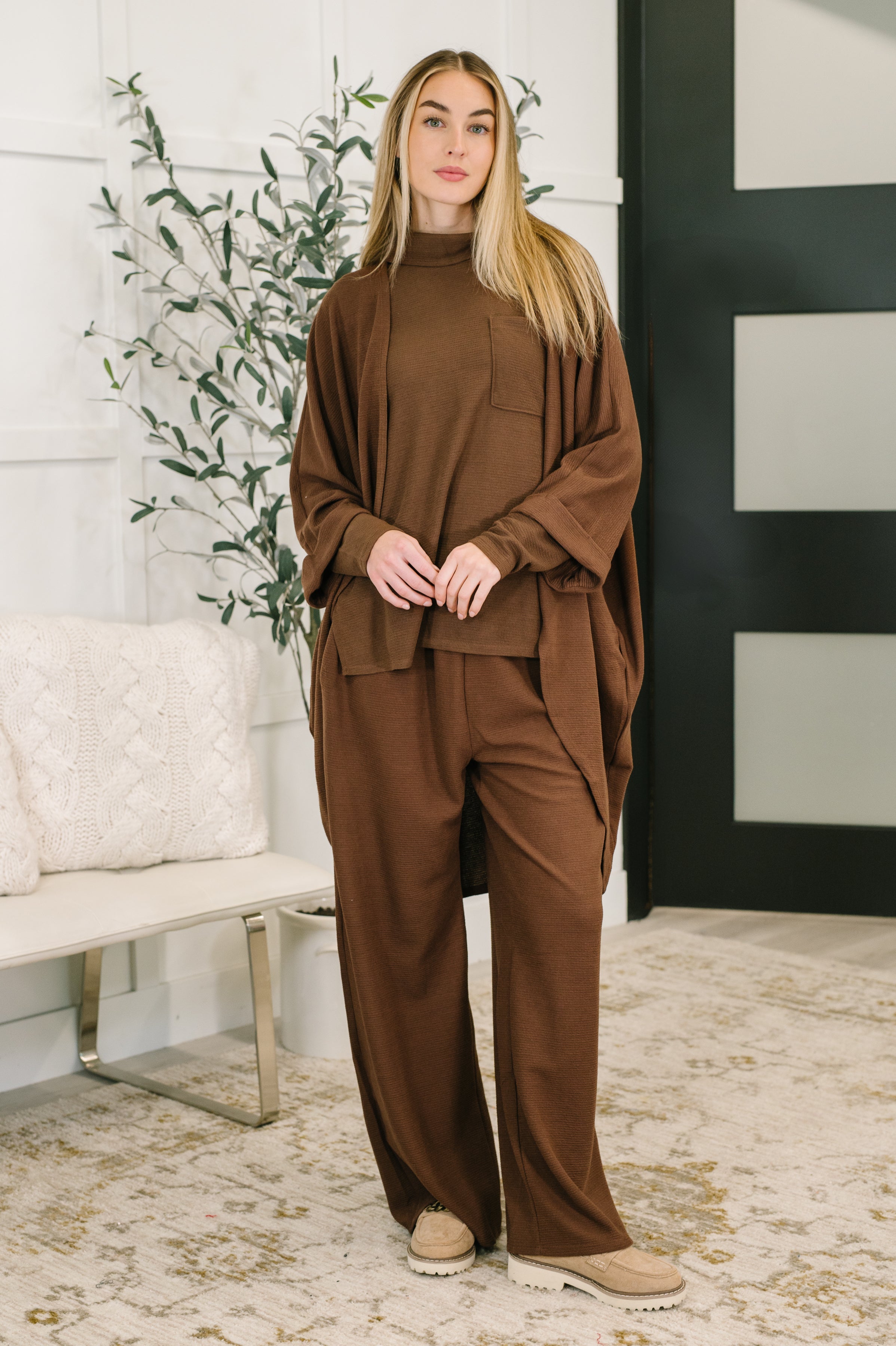 Getaway Set in Dark Mocha - Charming Charlie