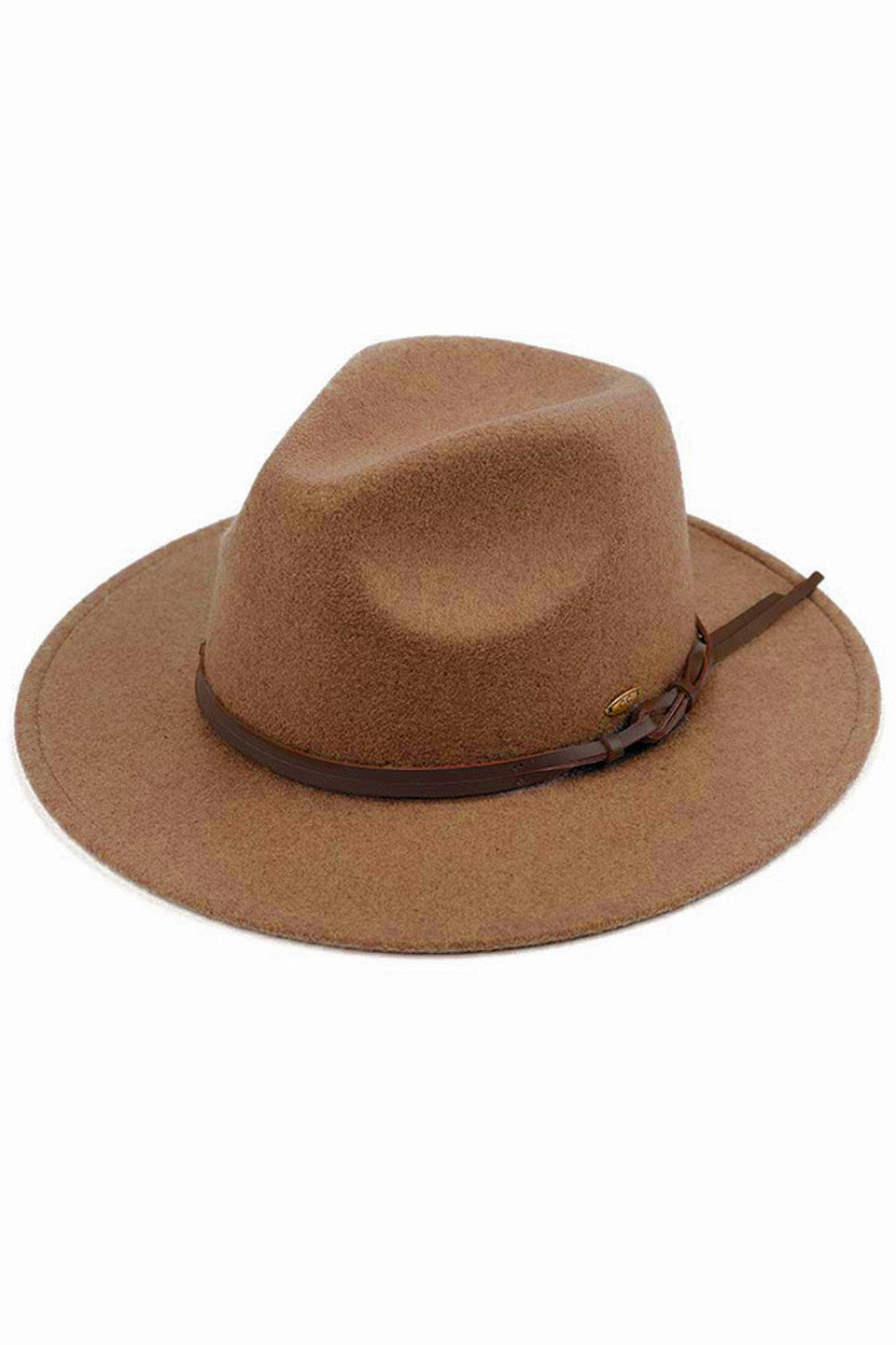 Golden Camel C.C Vegan Felt Leather Trim Heather Color Hat combines style and sustainability. Made with vegan felt and featuring a leather trim, this hat is both fashionable and environmentally friendly. The heather color adds a touch of versatility, making it a perfect addition to any outfit.