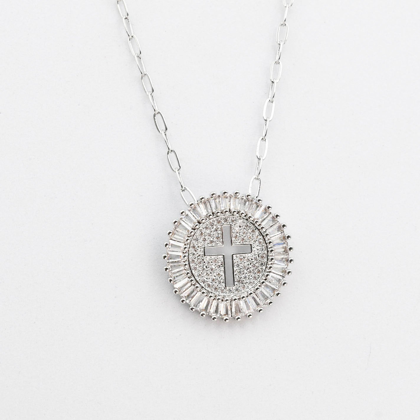 premium silver necklace crafted for everyday wear, offering a dainty handcrafted style with a waterproof, hypoallergenic, tarnish free finish, ideal for minimal modern jewelry lovers, available as wholesale for boutiques