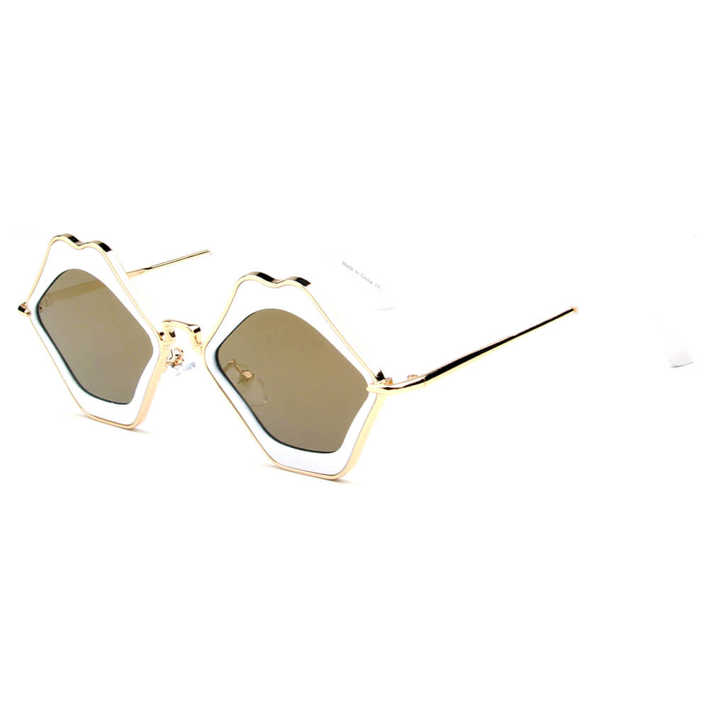 MADISON | S3002 - Womens Fashion Funky Mouth Kissing Lip Shape Hippie Love Party Sunglasses - Cramilo Eyewear - Stylish Trendy Affordable Sunglasses Clear Glasses Eye Wear Fashion