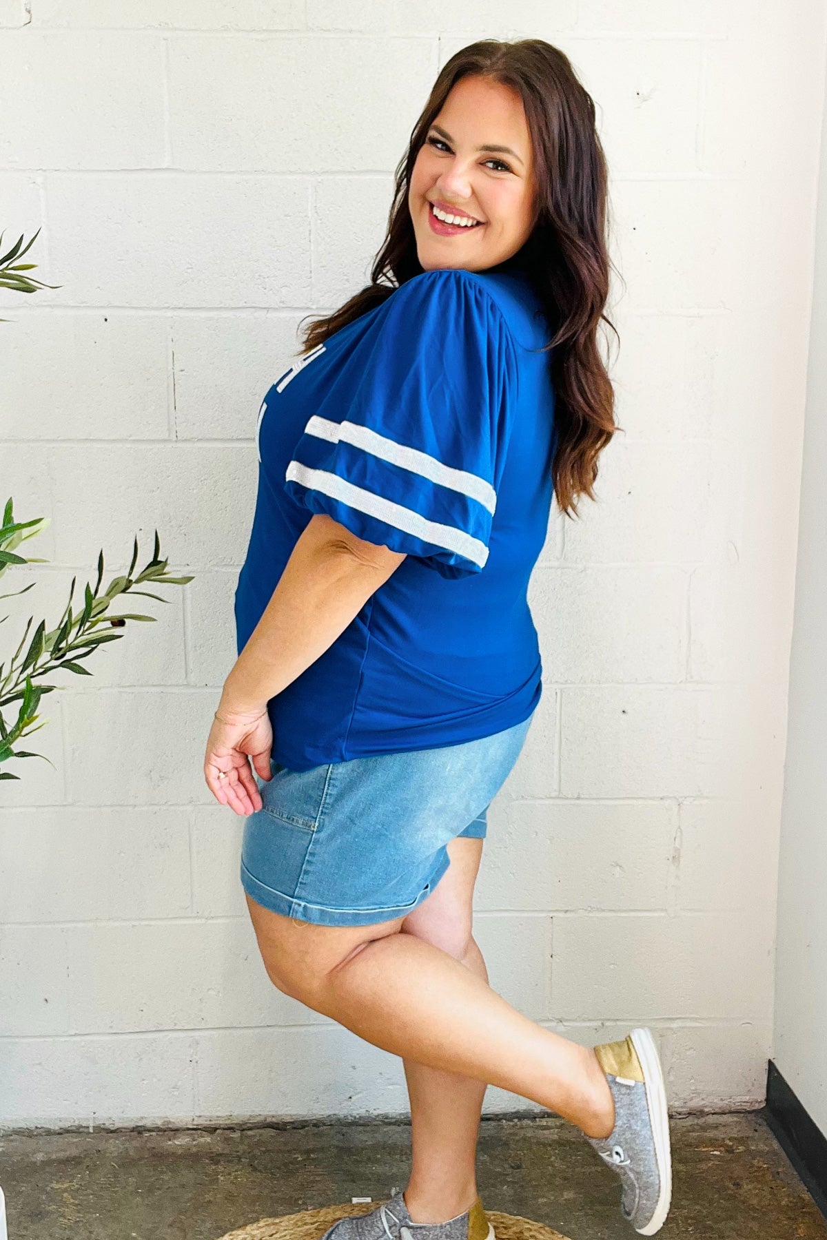 Stand Out Blue "TOUCHDOWN" Sequin Bubble Sleeve Game Day Top - Charming Charlie