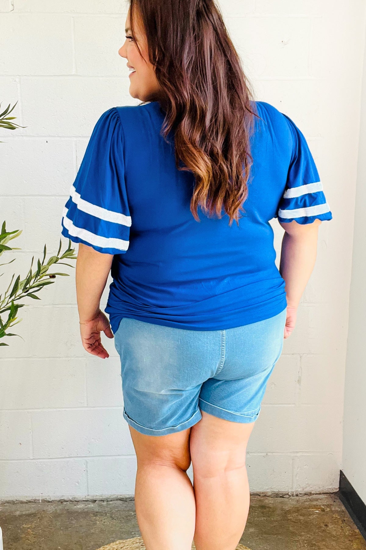 Stand Out Blue "TOUCHDOWN" Sequin Bubble Sleeve Game Day Top - Charming Charlie