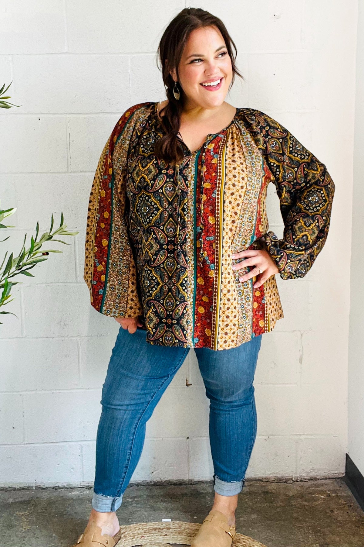 Weekend Ready Black & Rust Paisley Raglan Keyhole Tie Top - Charming Charlie