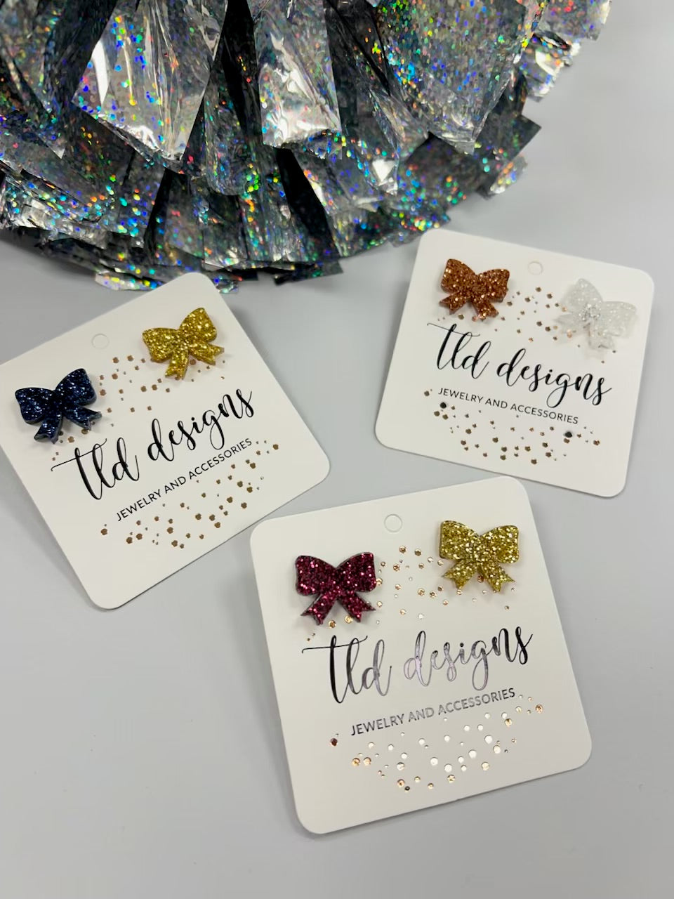 Game Day Bow Studs - Charming Charlie