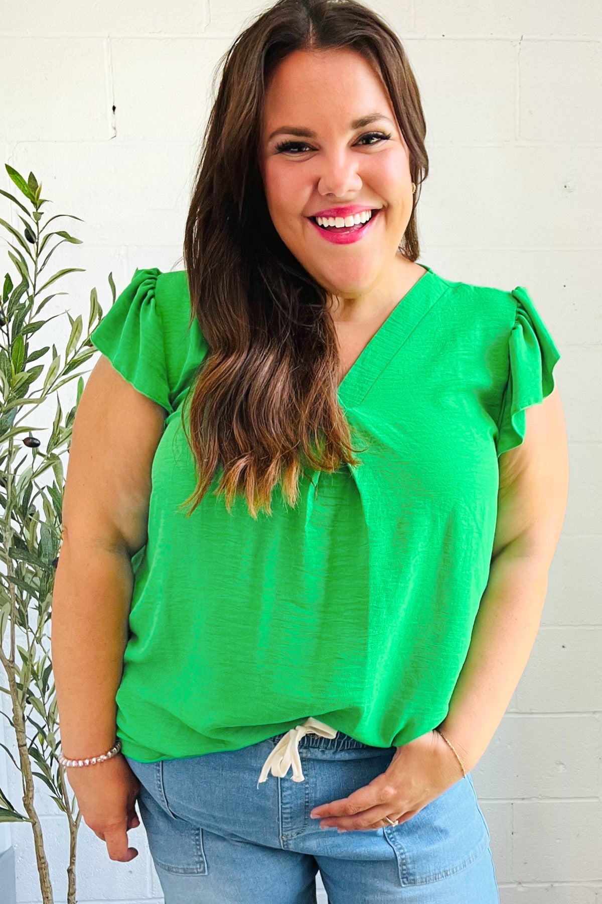 Sunny Days Kelly Green Banded V Neck Flutter Sleeve Top - Charming Charlie