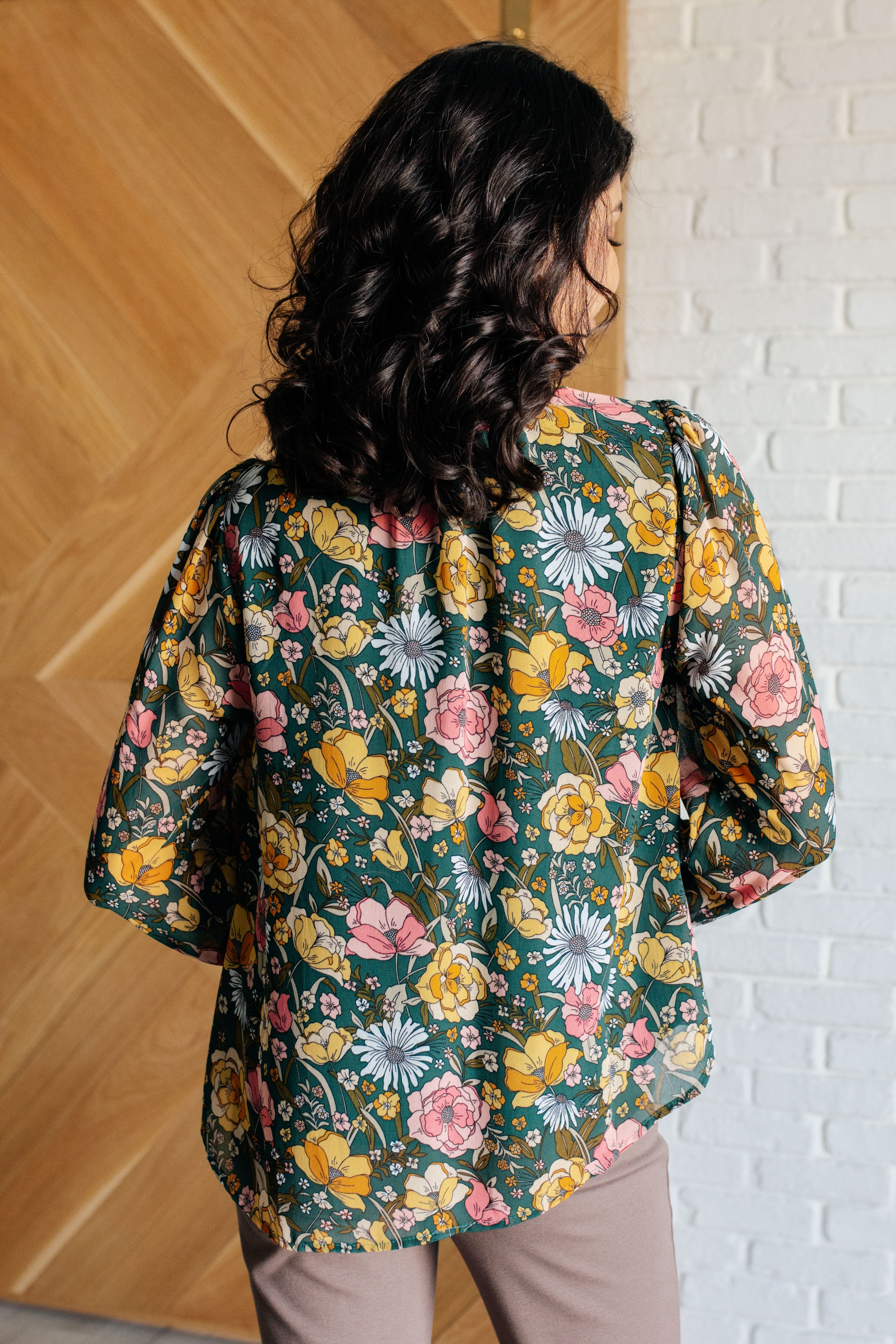 Ideal Ideas Floral Blouse - Charming Charlie
