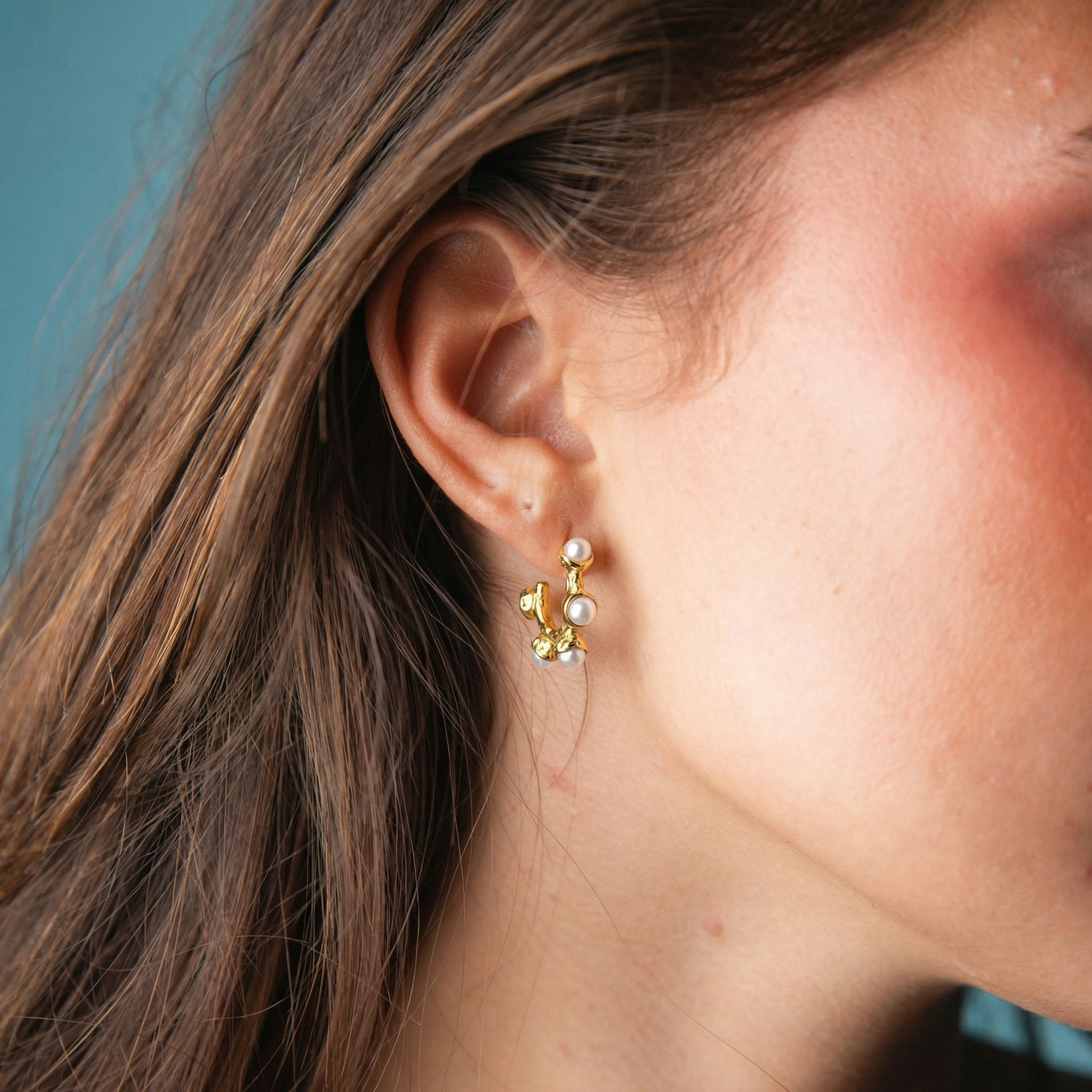 Pearl, Gold Hammered Hoop Earring