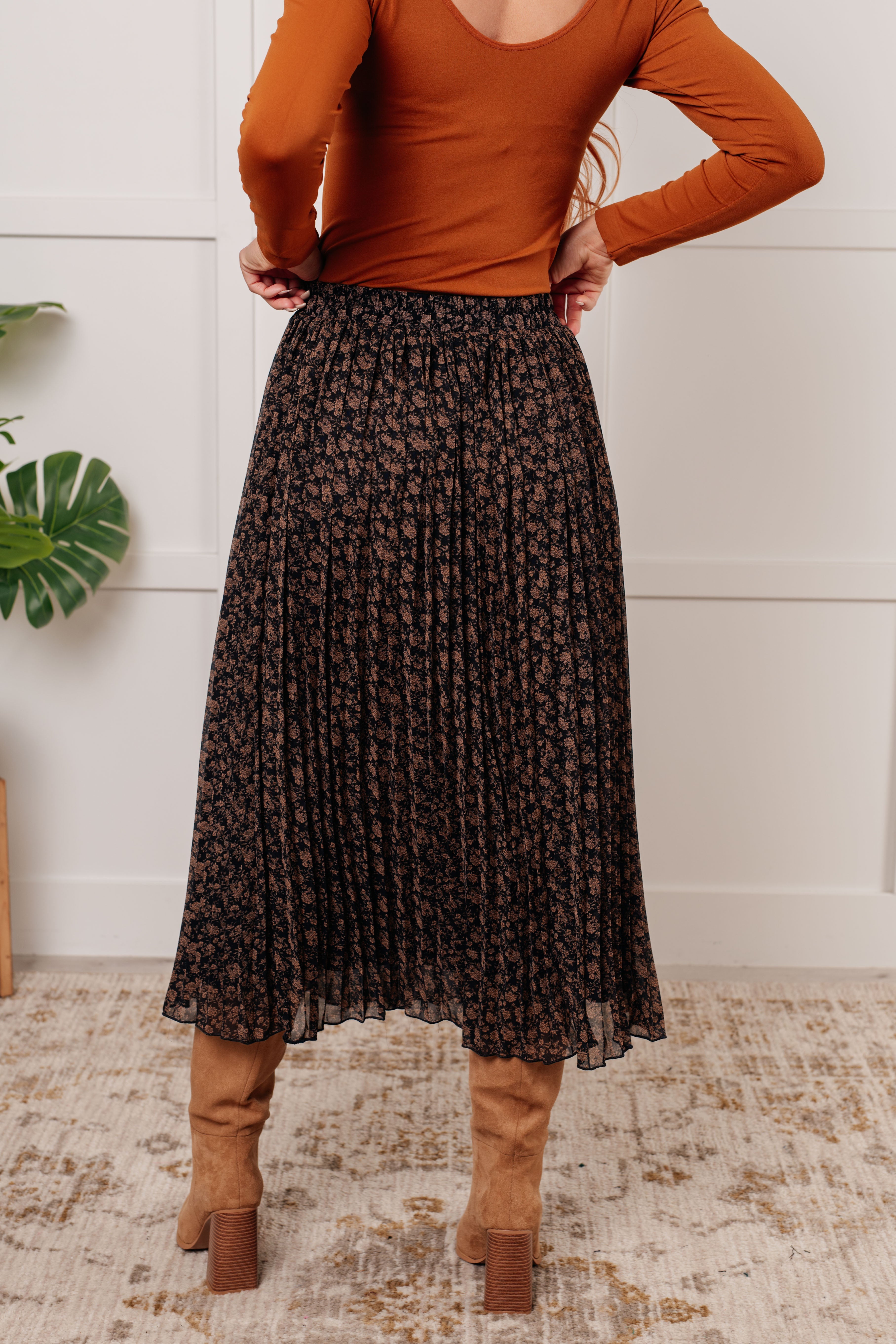 Just What You Wanted Floral Print Pleated Skirt - Charming Charlie