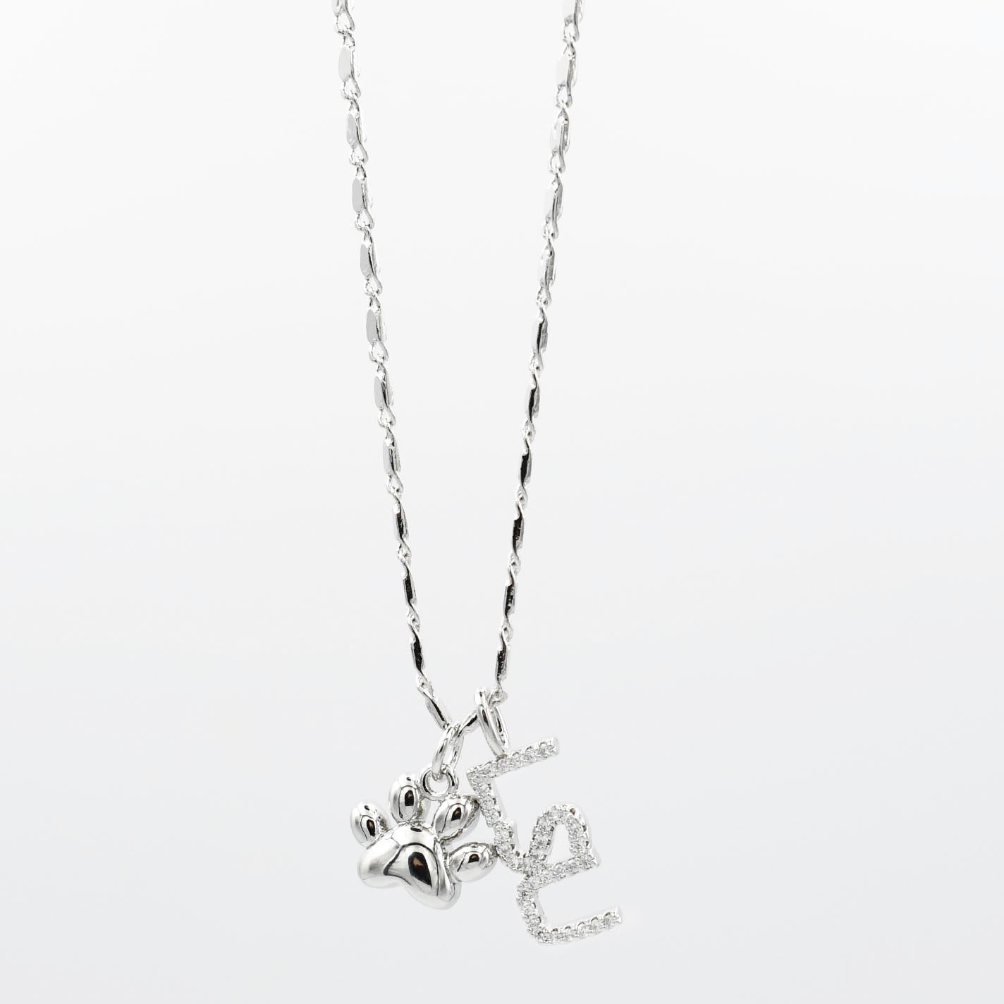 premium silver necklace crafted for everyday wear, offering a dainty handcrafted style with a waterproof, hypoallergenic, tarnish free finish, ideal for minimal modern jewelry lovers, available as wholesale for boutiques