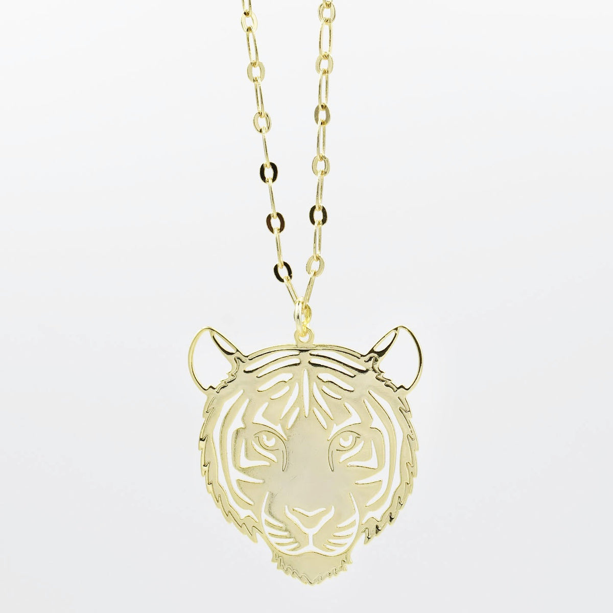 dainty gold necklace, layered design, boutique wholesale, womens accessories, statement piece, trendy style, waterproof, hypoallergenic, tarnish free