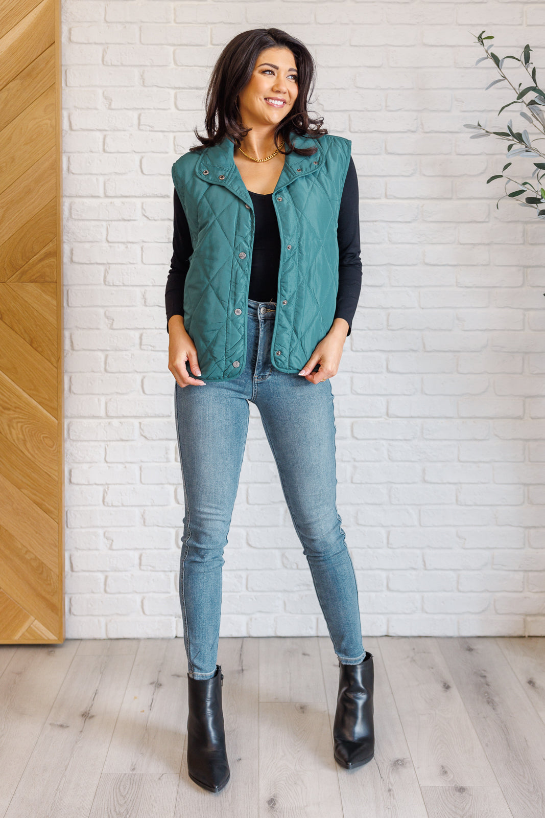 Layering Queen Quilted Puffer Vest in Hunter Green - Charming Charlie