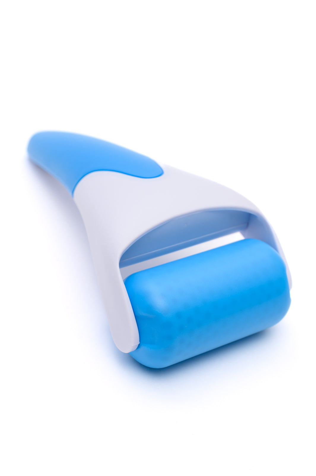Like Brand New De-Puffing Facial Ice Roller - Charming Charlie