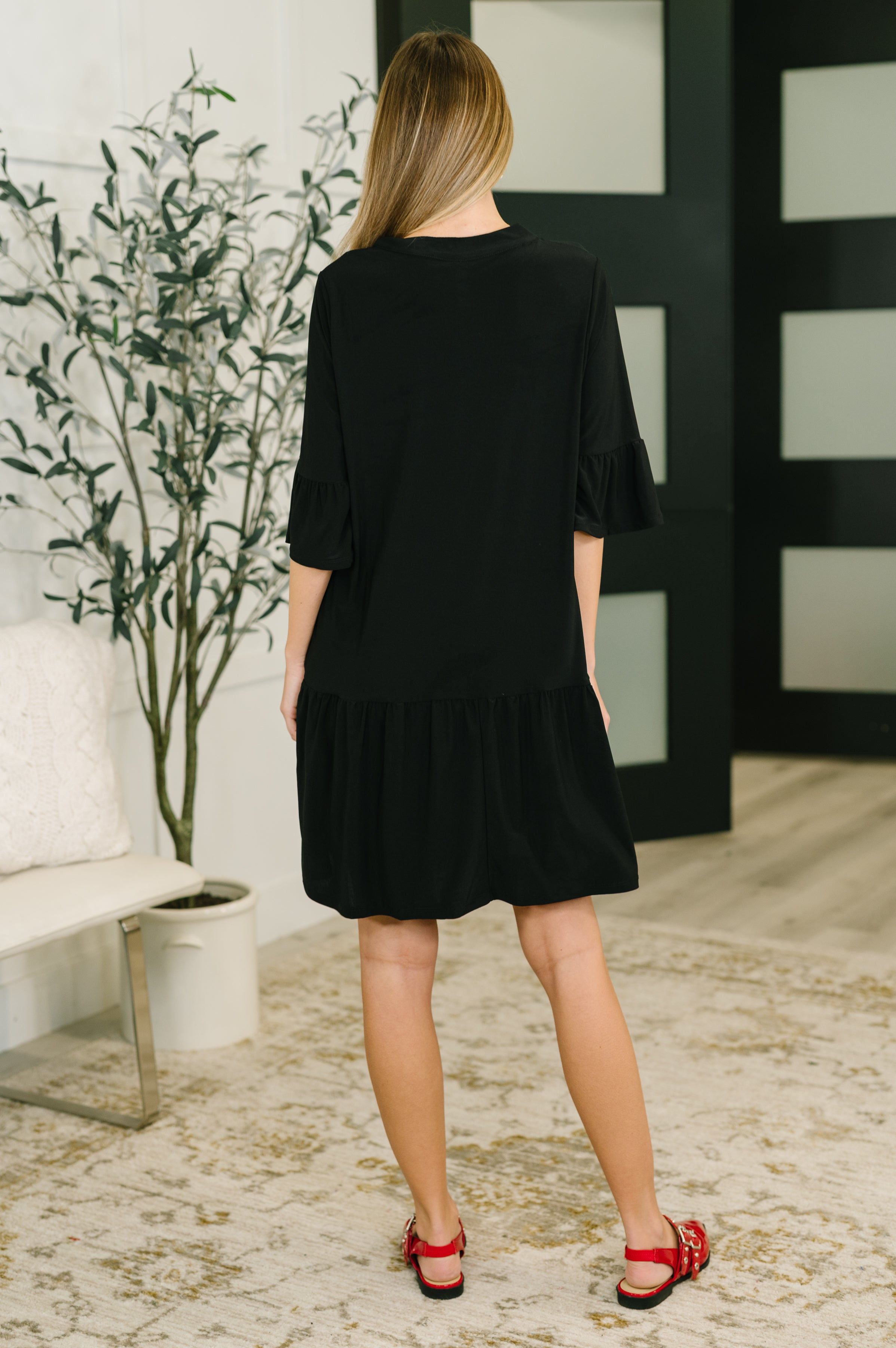 Lizzy Sunday Dress in Black - Charming Charlie