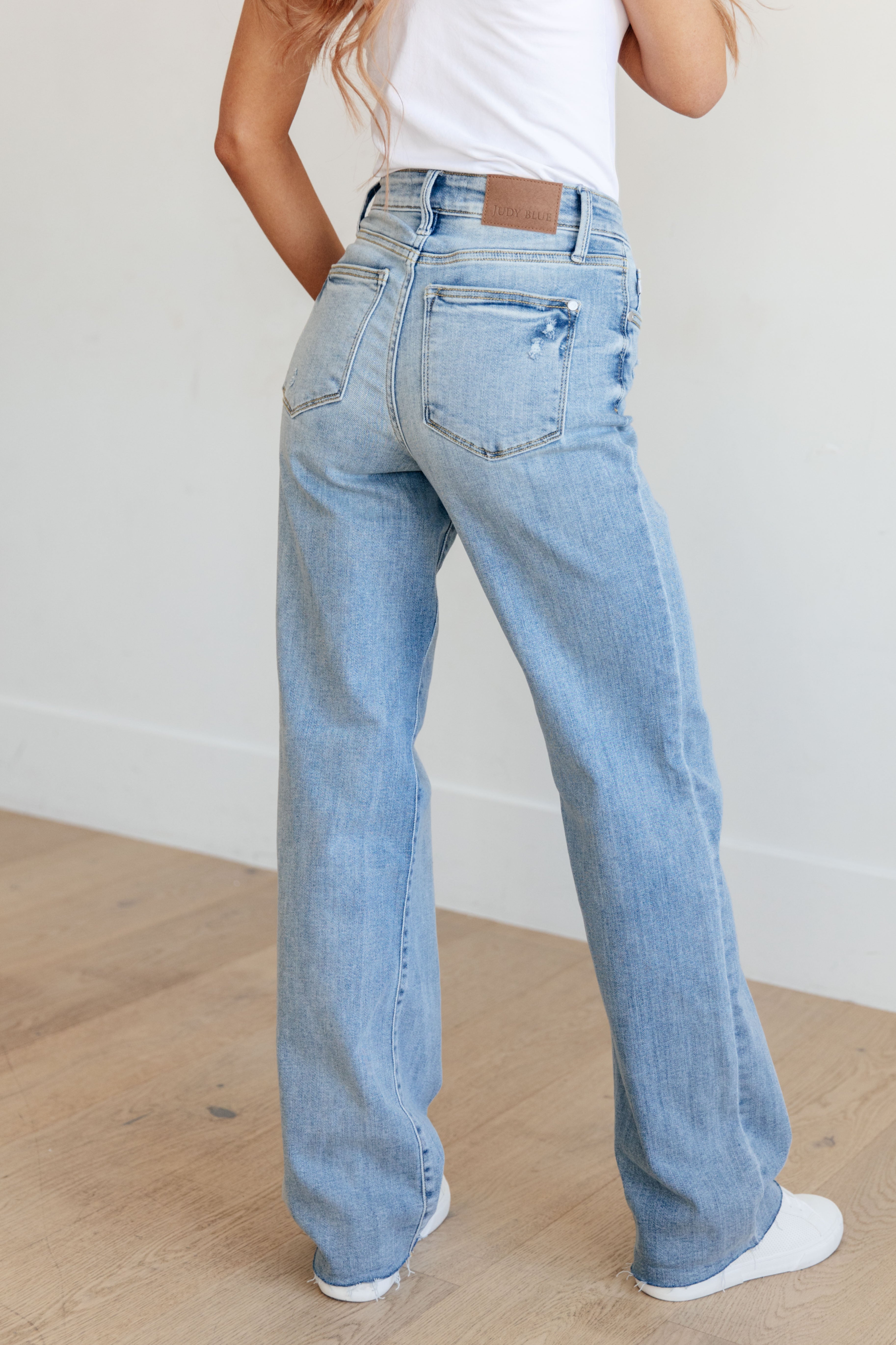 Mildred High Rise V Front Waistband Straight Jeans - Charming Charlie