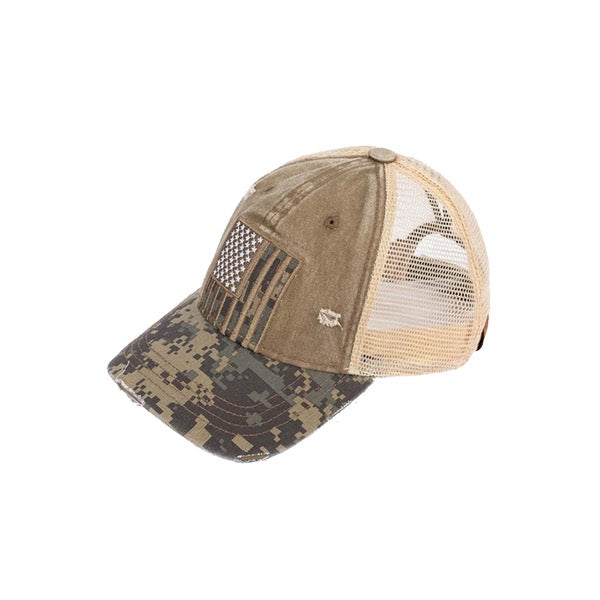 Olive C.C US FLAG MESH PONYCAP is perfect for those looking for a stylish, patriotic accessory. Made with breathable mesh and featuring an American flag patch, this ponytail cap is both functional and fashionable. Show off your American pride with this versatile and comfortable hat option.