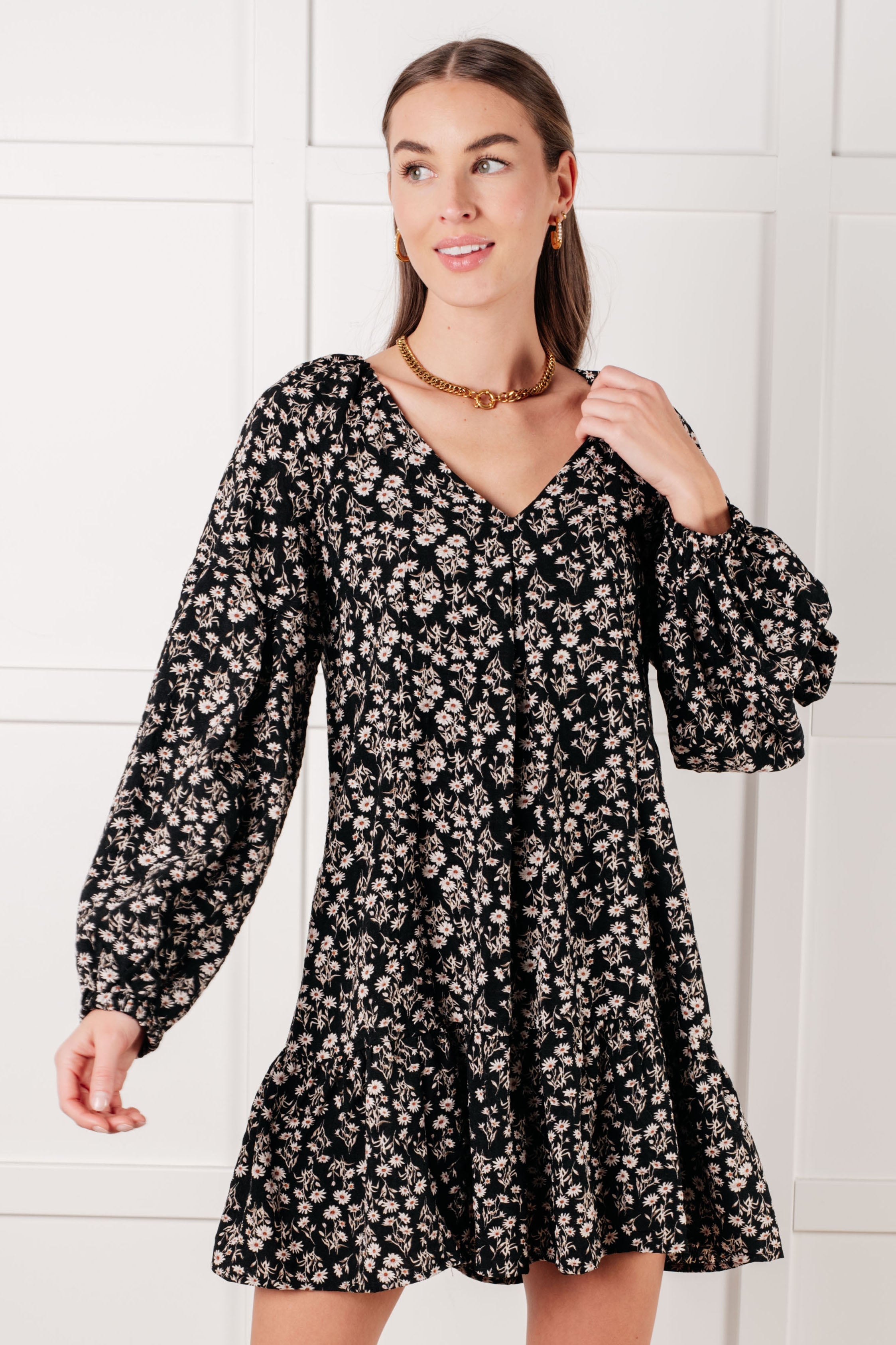 Once Again V-Neck Floral Dress - Charming Charlie