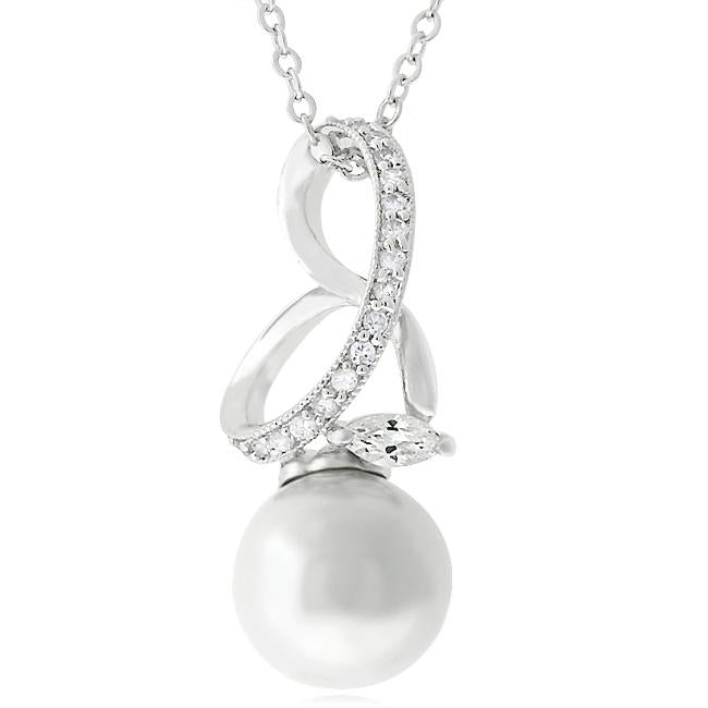 Royalty Pearl Pendant - Charming Charlie