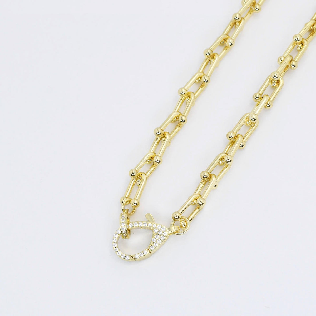 dainty gold necklace, layered design, boutique wholesale, womens accessories, statement piece, trendy style, waterproof, hypoallergenic, tarnish free,pearls