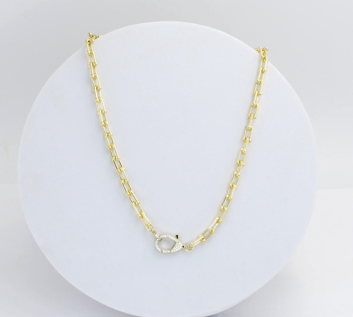dainty gold necklace, layered design, boutique wholesale, womens accessories, statement piece, trendy style, waterproof, hypoallergenic, tarnish free,pearls