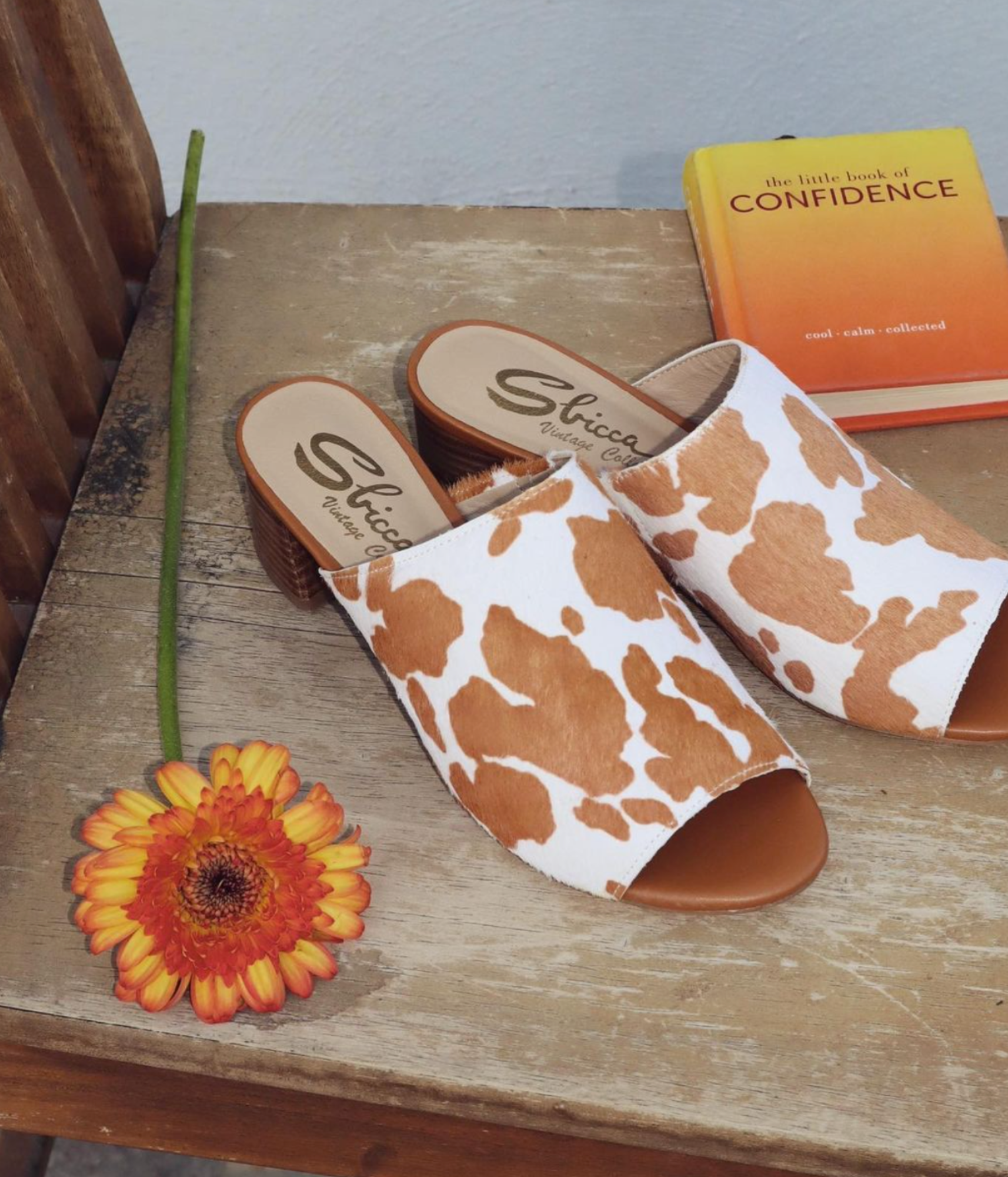 Richwood Peeptoe Tan and White Cowhide Slide - Charming Charlie