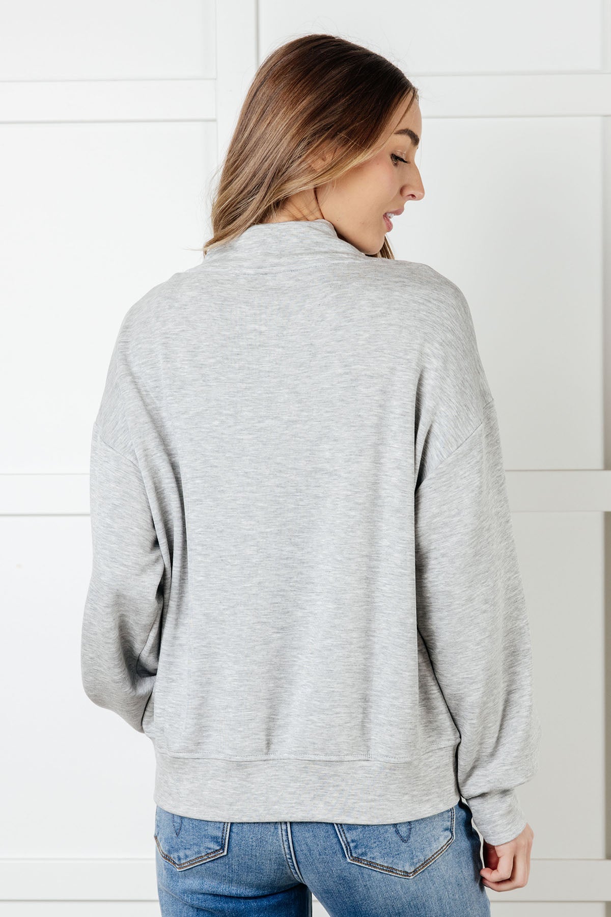 Rogue Runner Half Zip Jacket in Heather Grey - Charming Charlie