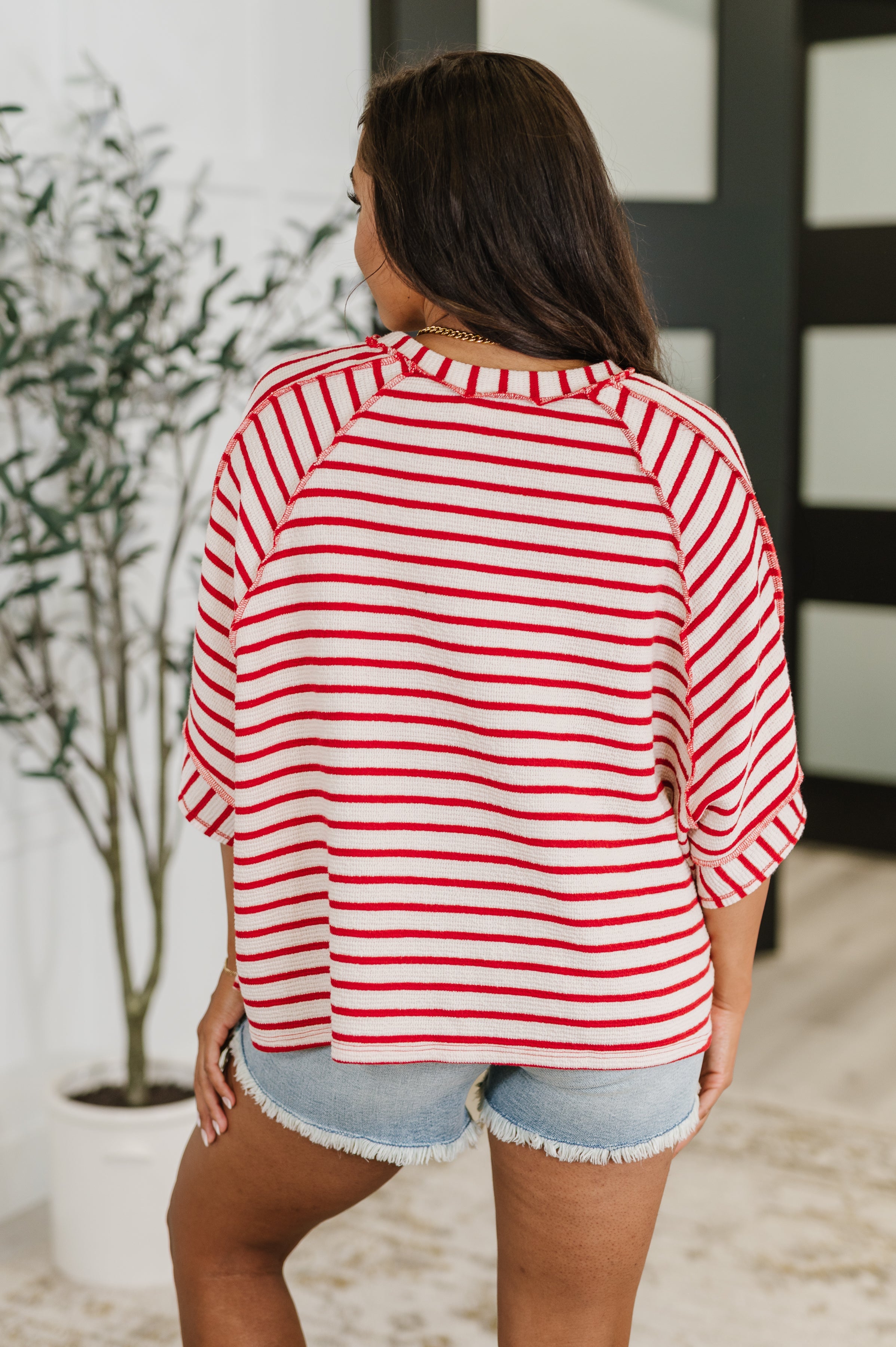 Sass in Session Relaxed Top in Cream Red - Charming Charlie
