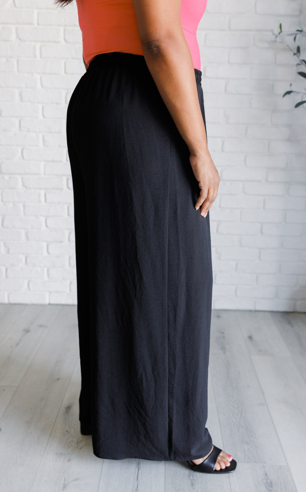 Send it On Wide Leg Pants - Charming Charlie