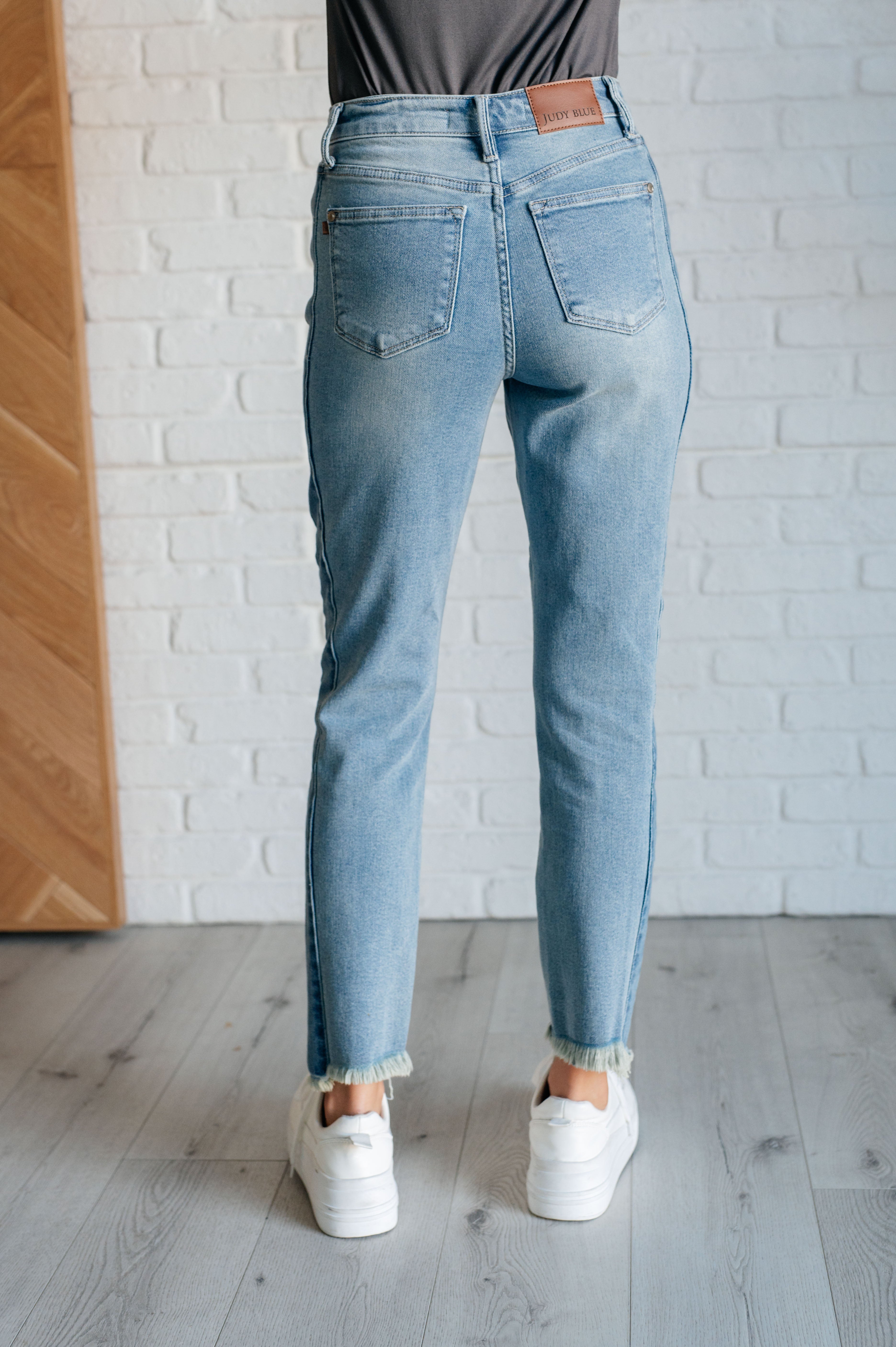 Susan High Rise Side Panel Detail Slim Jeans - Charming Charlie
