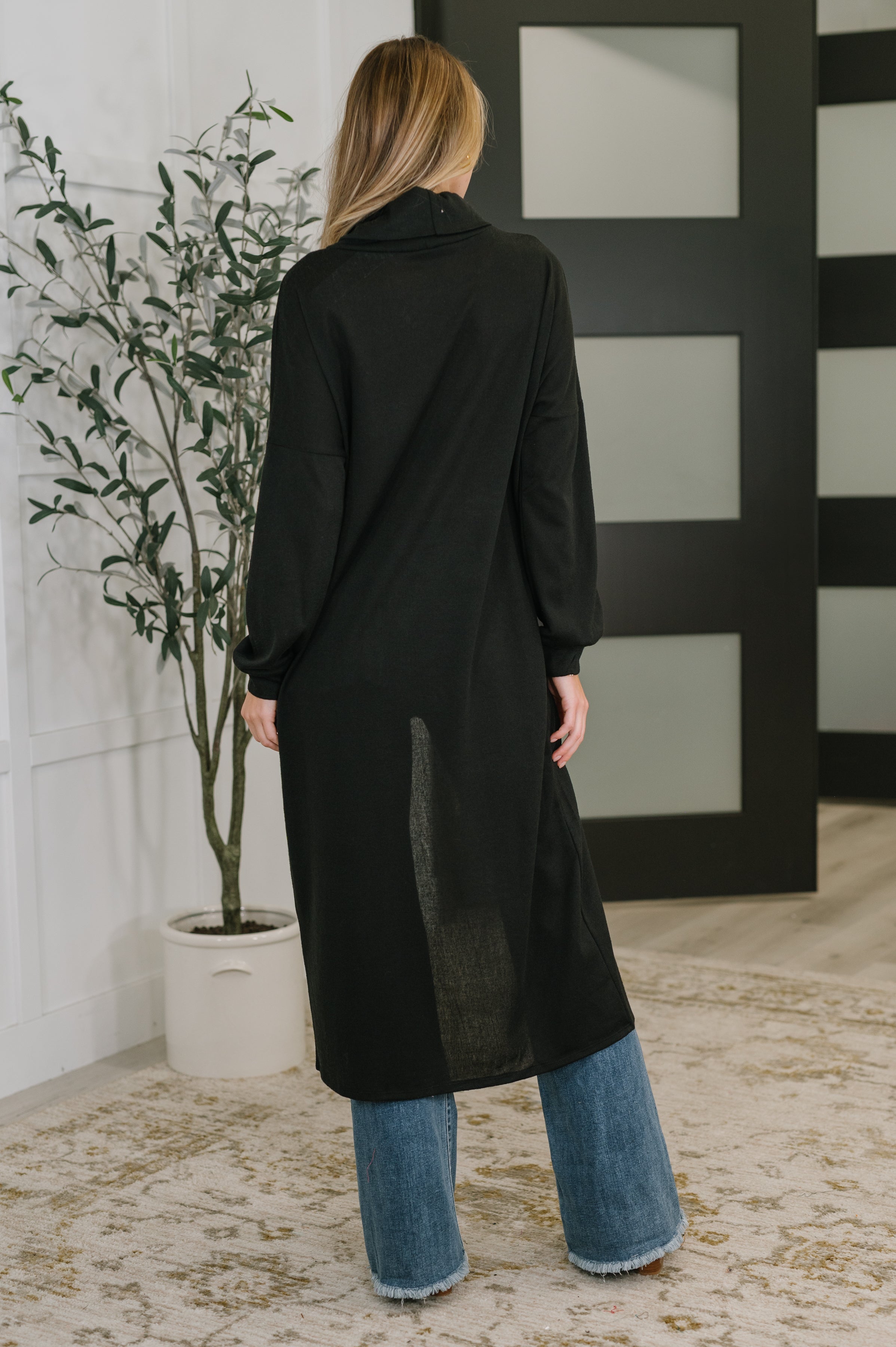 Travel City Scape Turtle Neck Tunic in Black - Charming Charlie