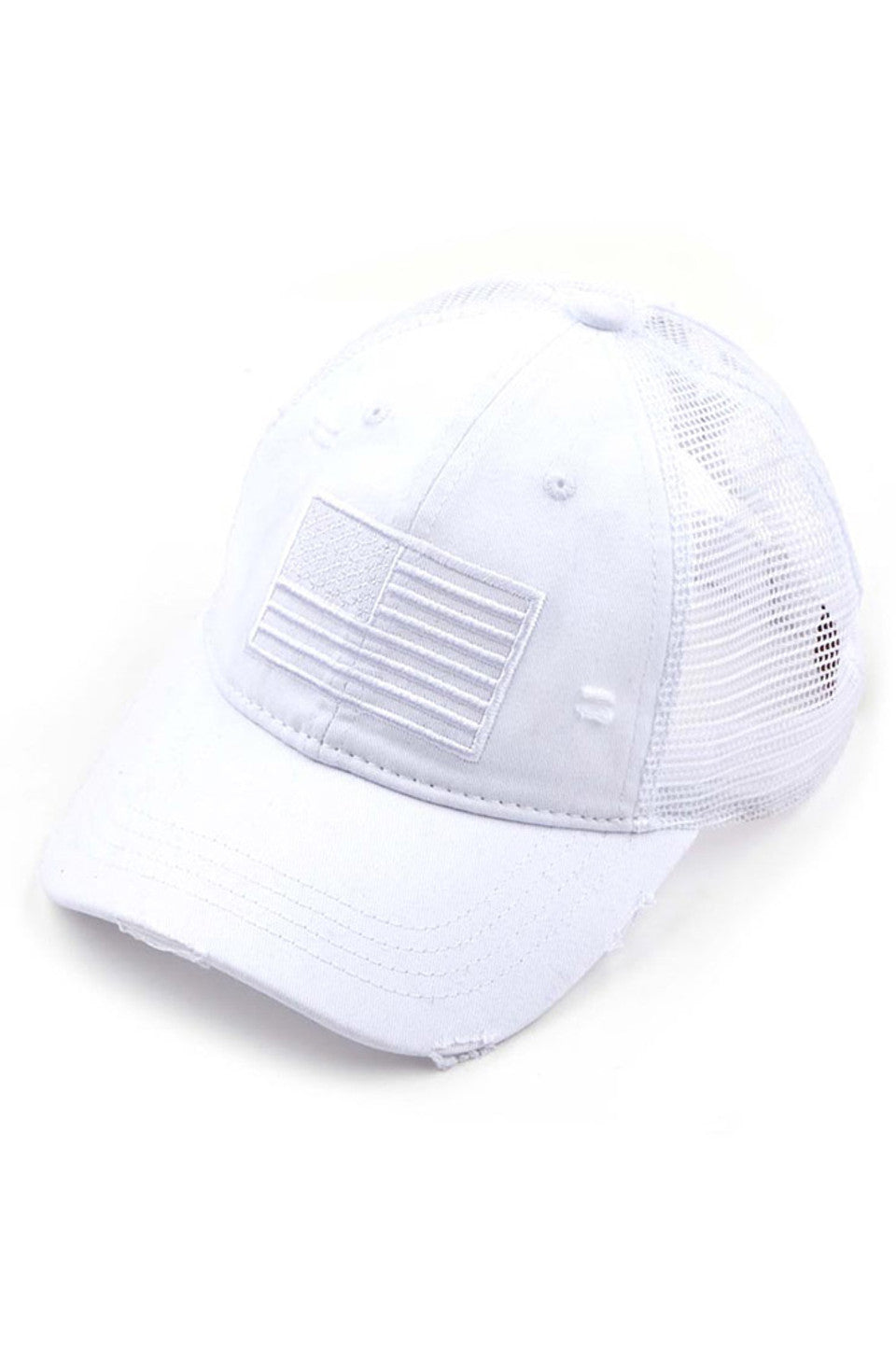 White C.C U.S.A EMBROIDERY American Flag PONYCAP features premium quality materials and intricate embroidery of the American flag, perfect for proudly representing your country. The cap's design is stylish and versatile, making it suitable for various occasions. Show your patriotism with pride and style.